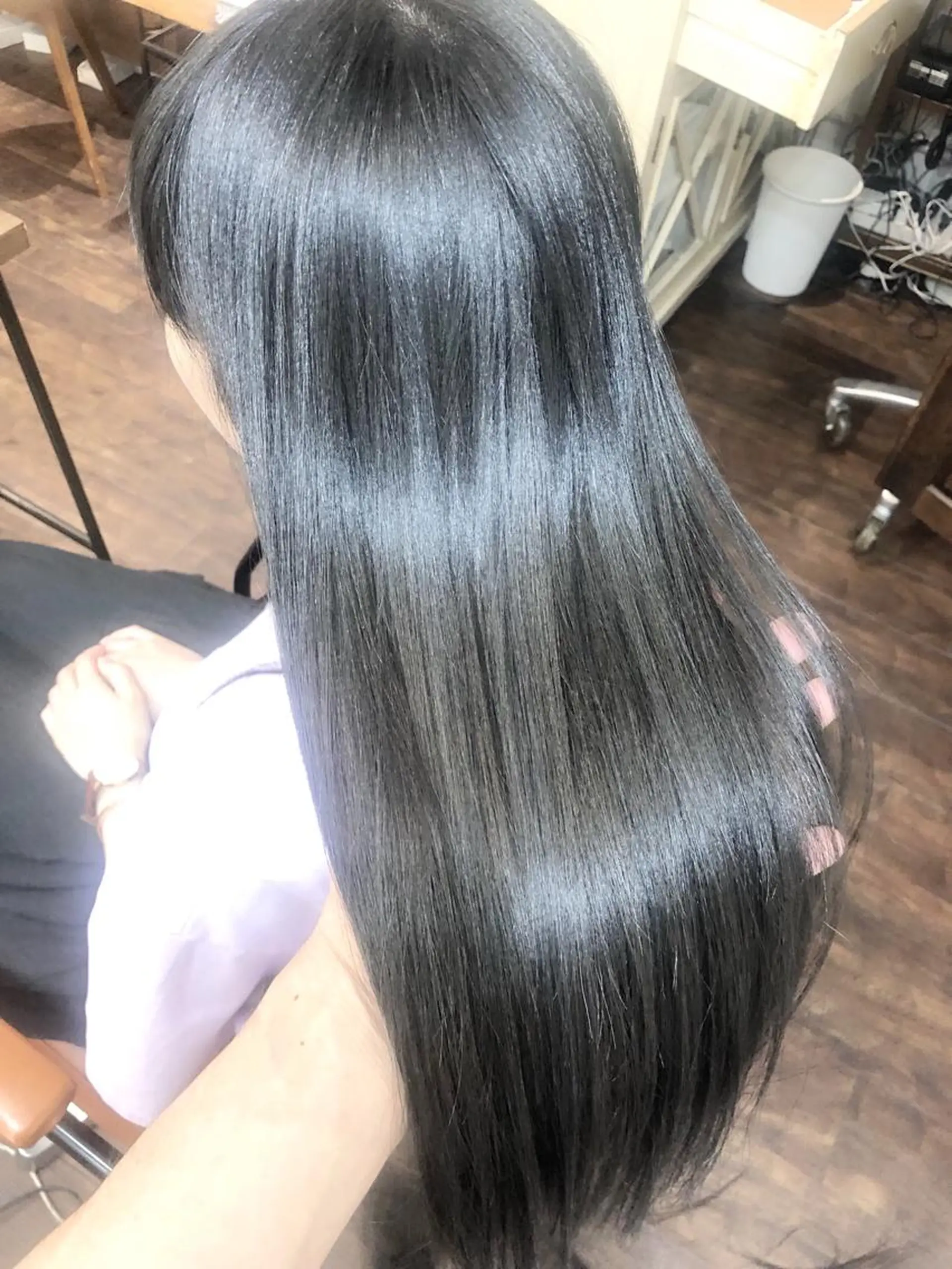カラー ブルーカラー ブルーグレー 透明感カラー イルミナカラー カット ヘアカラー トリートメント ヘッドスパ グレージュ/髪質改善 Yamato.hのヘアスタイル