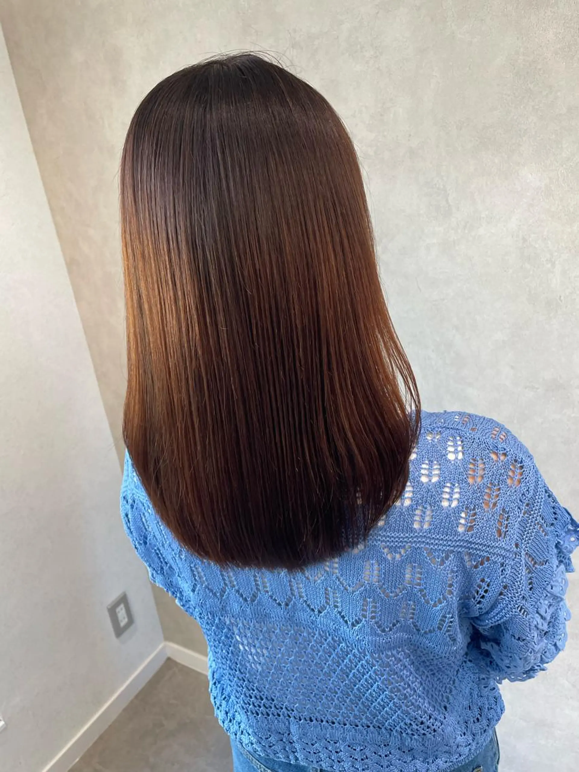 ロング 透明感ハイライト◎ 伊藤夏海のヘアスタイル