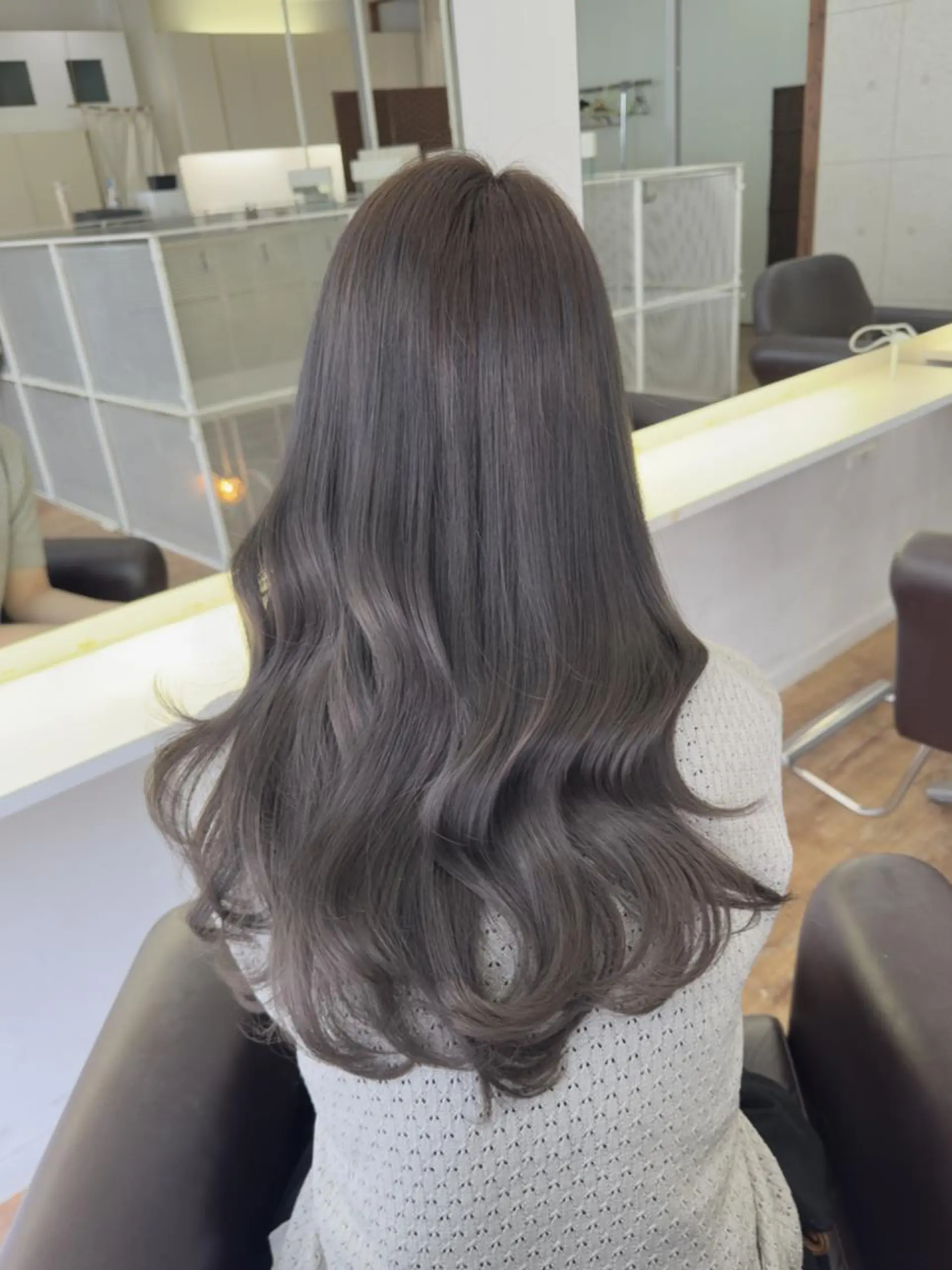 セミロング hip's eyes 渡辺舜のヘアスタイル