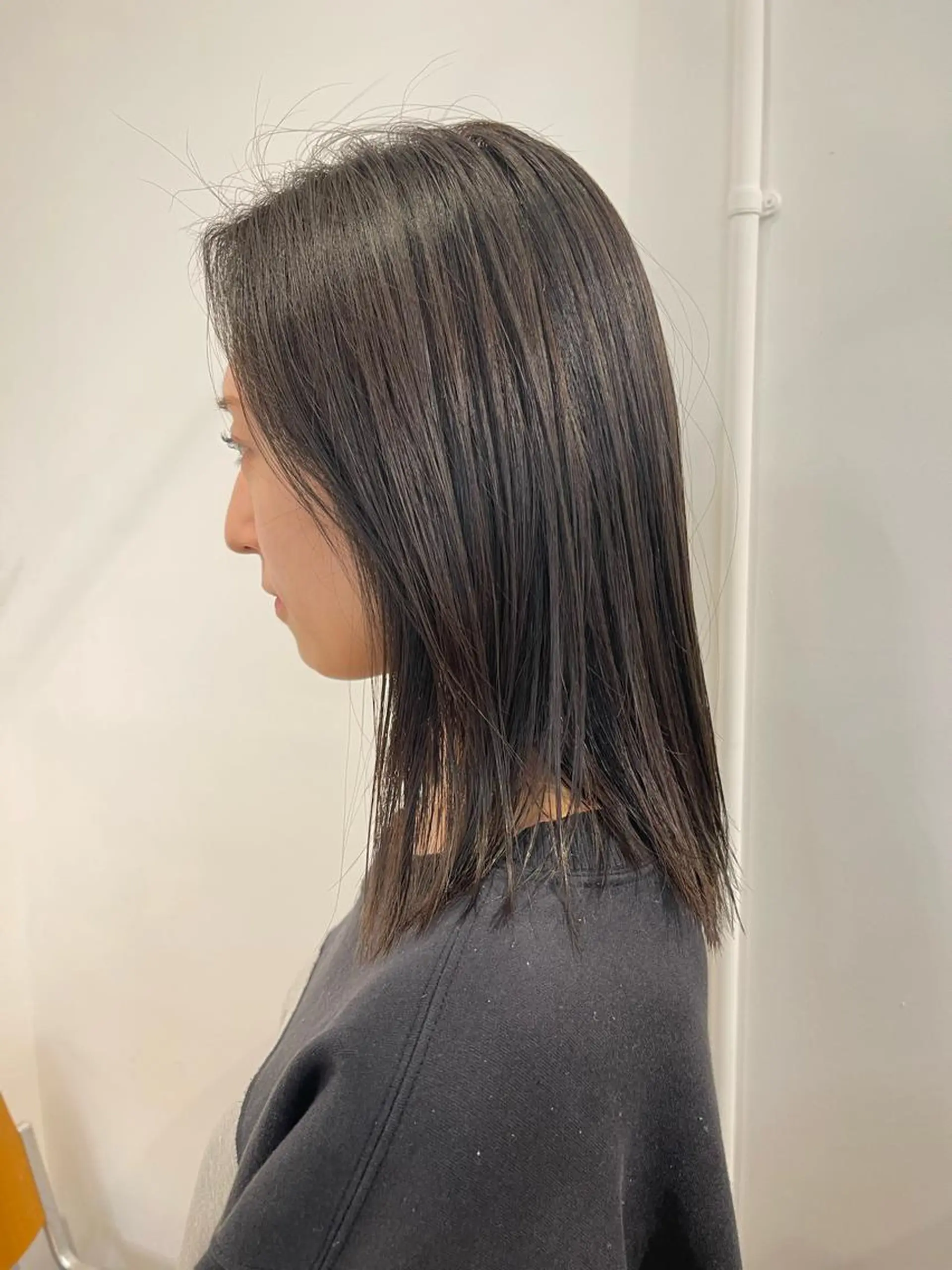 カラー グレージュ オリーブグレージュ オリーブグレー Terve.野崎 真里奈のヘアスタイル