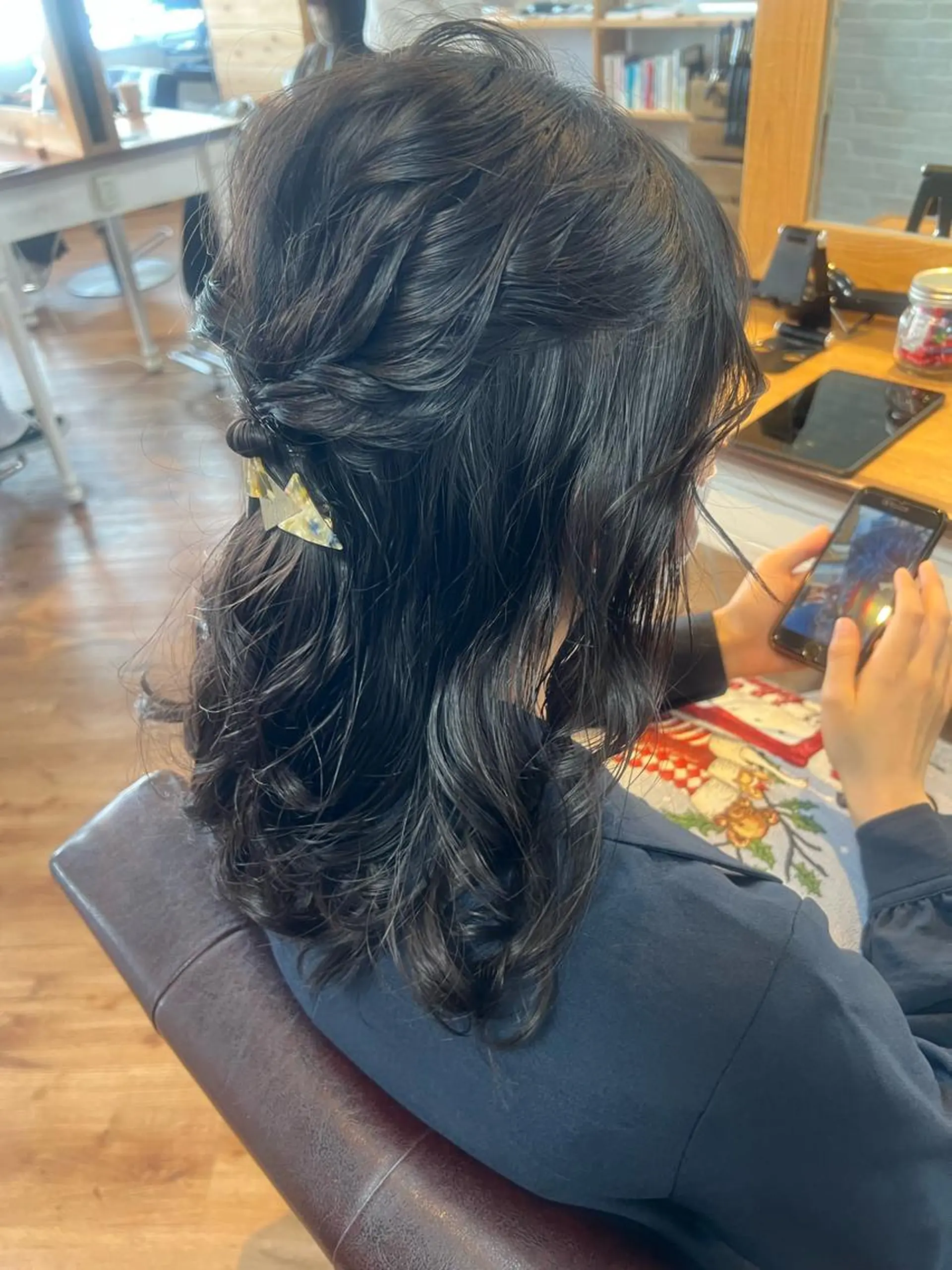 ロング ヘアアレンジ Topstylist YUKIのヘアスタイル