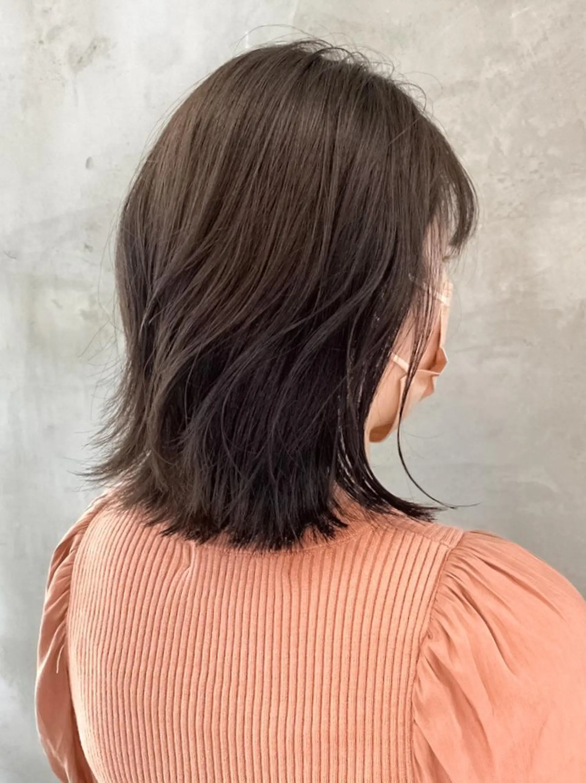 ミディアム カラー ブリーチ グレージュ ブリーチなしカラー ボブ くびれヘア カット ヘアカラー トリートメント 🫧透明感カラー🫧 OIKAWAのヘアスタイル