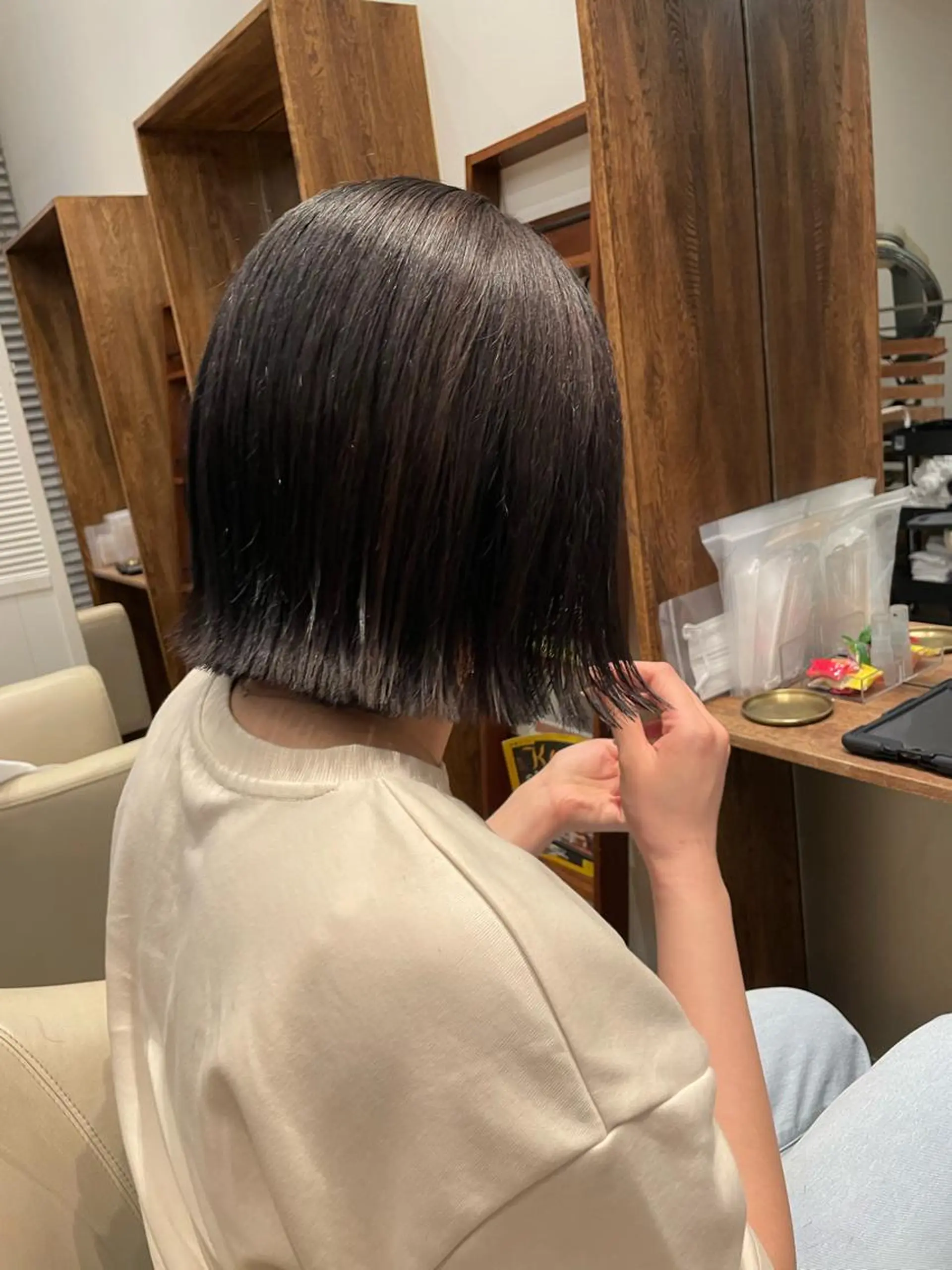 ショート カラー 【完全個室】髪質改善 暖色カラー/山崎唯奈のヘアスタイル