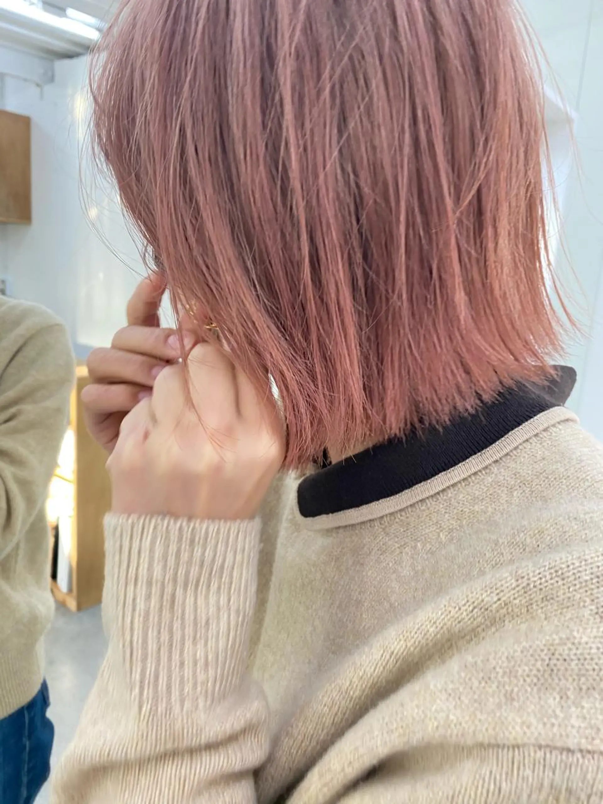 ショート カラー ヘアアレンジ ベージュカラー ピンクカラー ピンクベージュ ボブ ニュアンスヘア🌔 nanakoのヘアスタイル