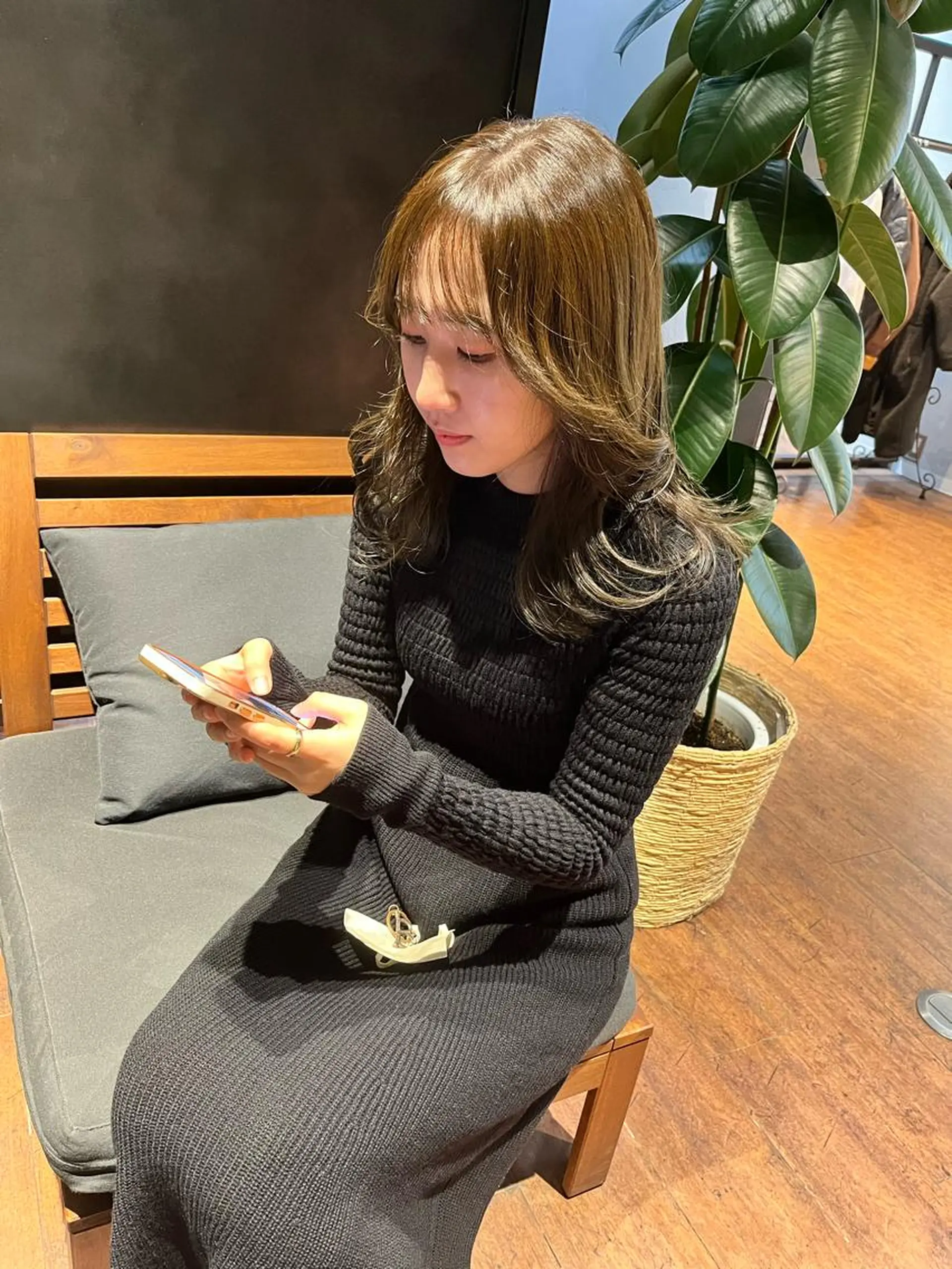 ロング くびれヘア 韓国風ヘア N° Elune MIYUUのヘアスタイル