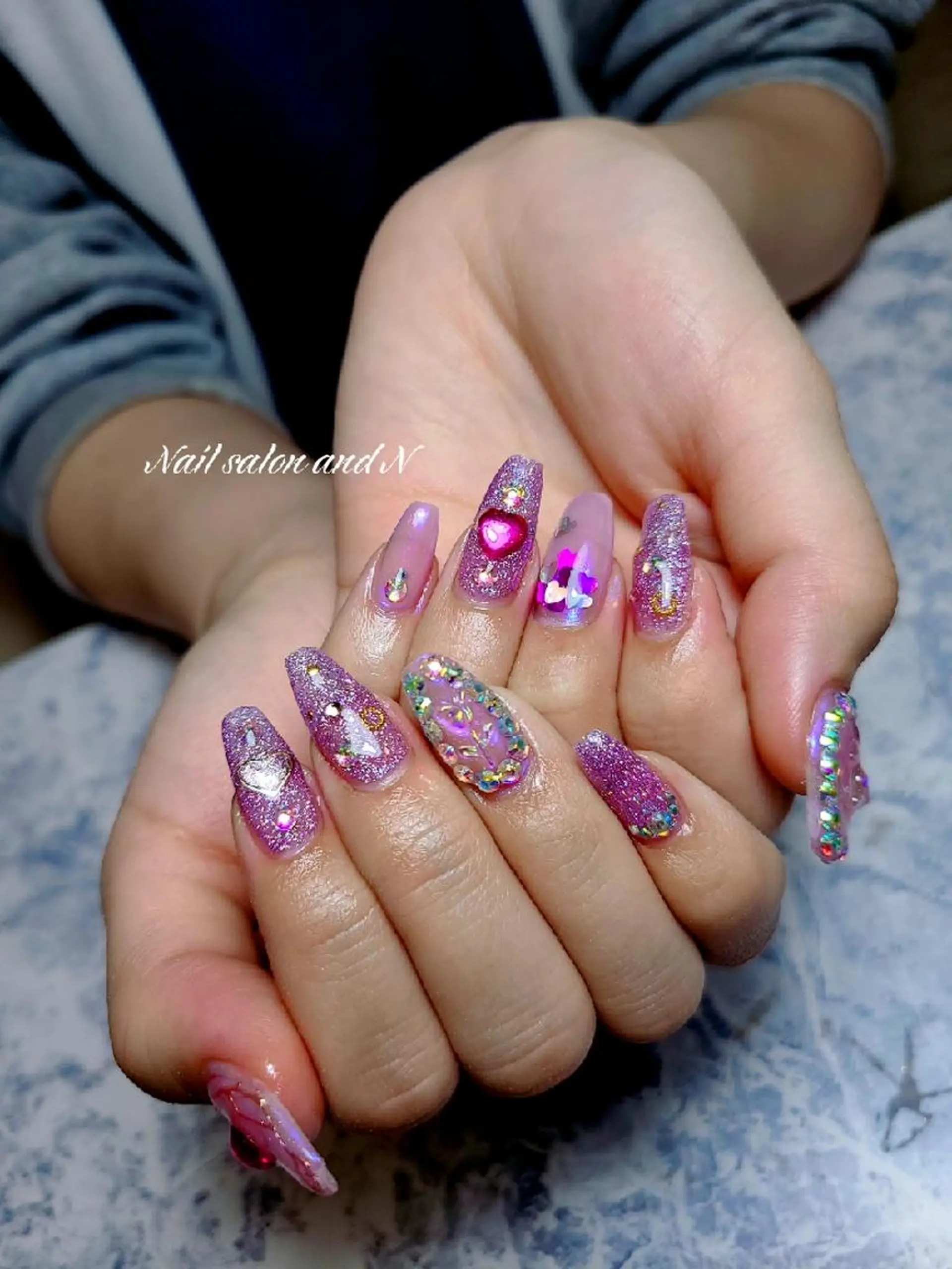 ネイル and Nのネイルデザイン