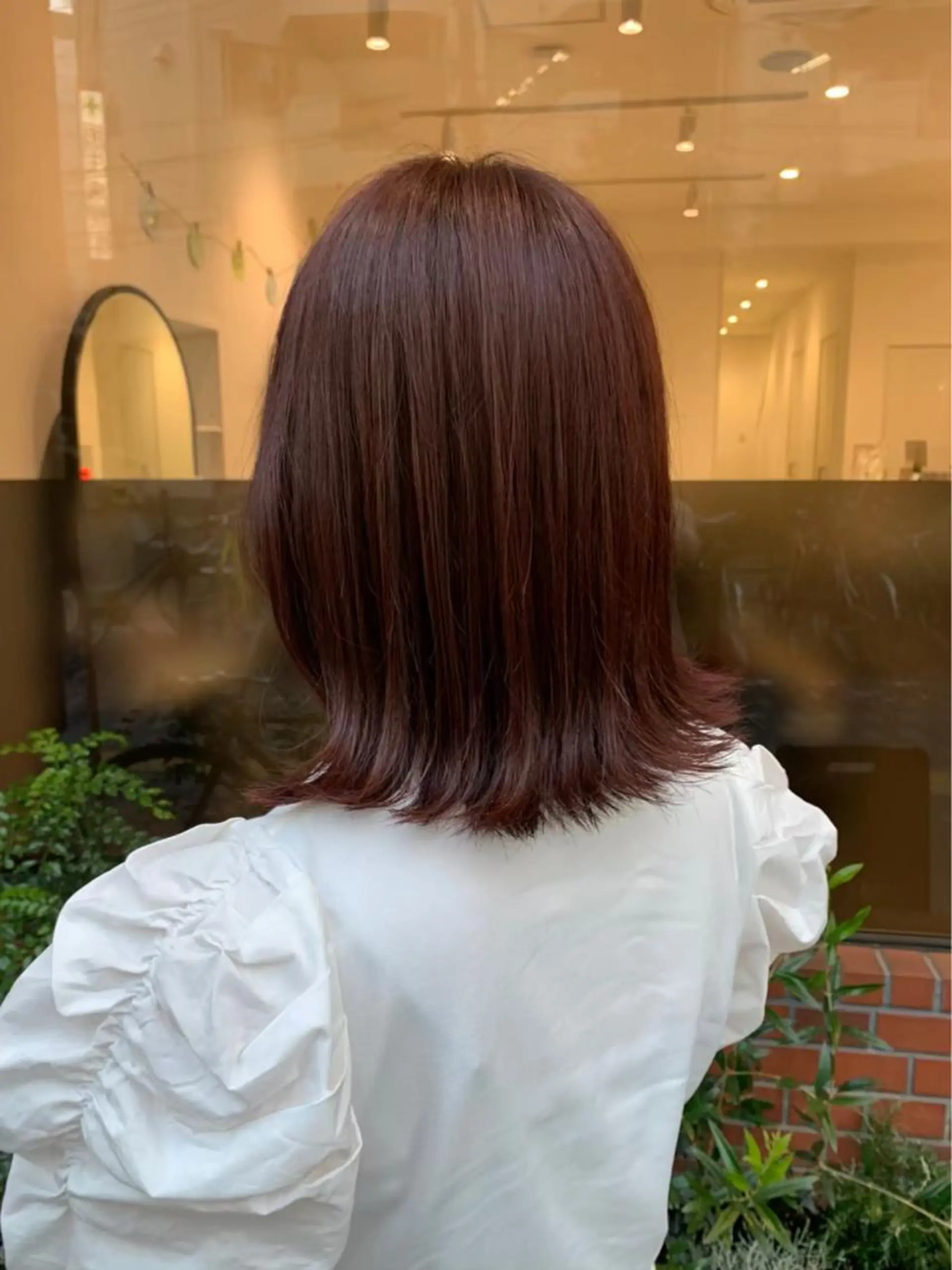 ミディアム ピンクブラウン ボブ 外ハネヘア 亀川蓮 Agu hairのヘアスタイル