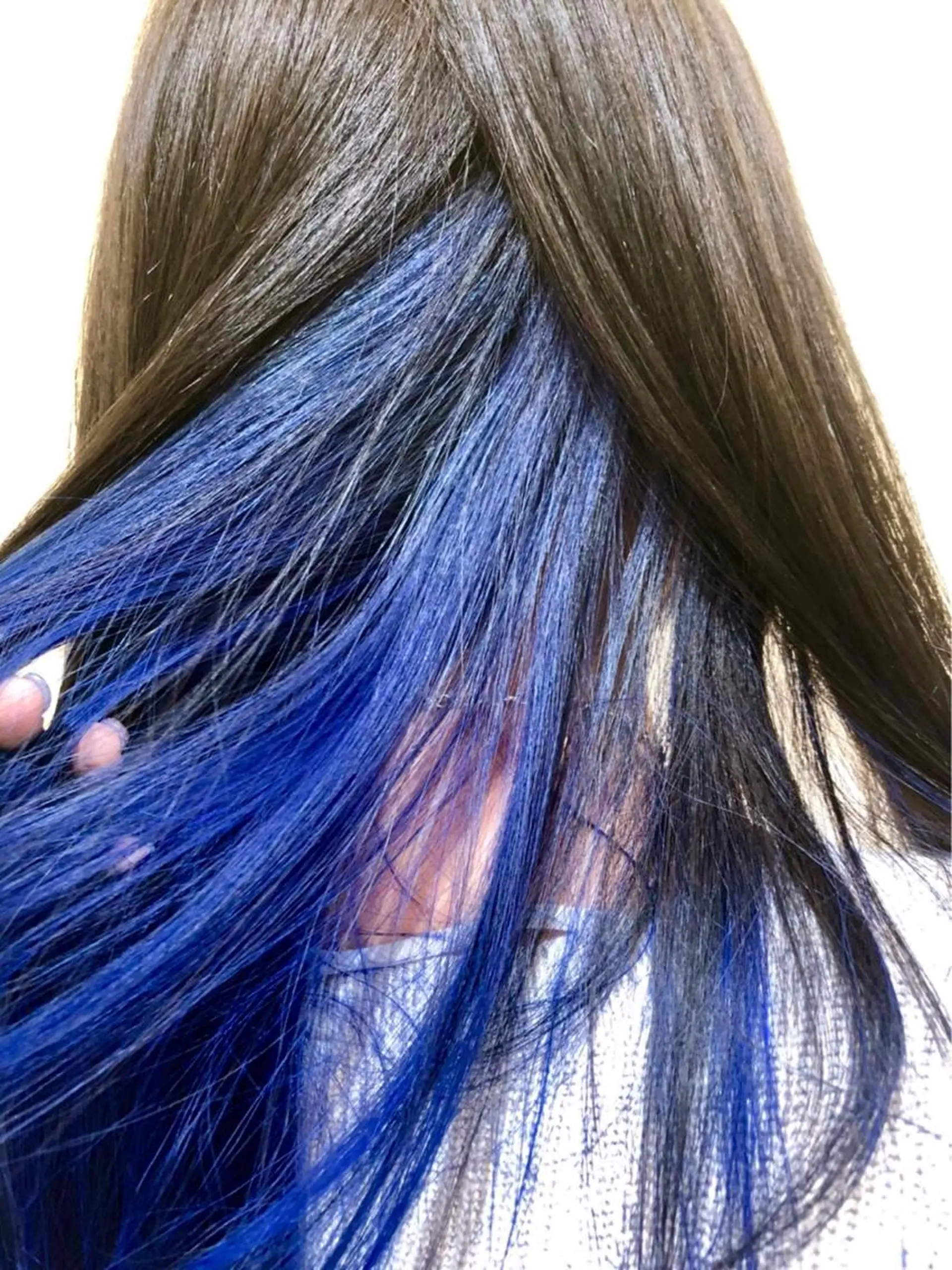 カラー CHIKA Rimのヘアスタイル