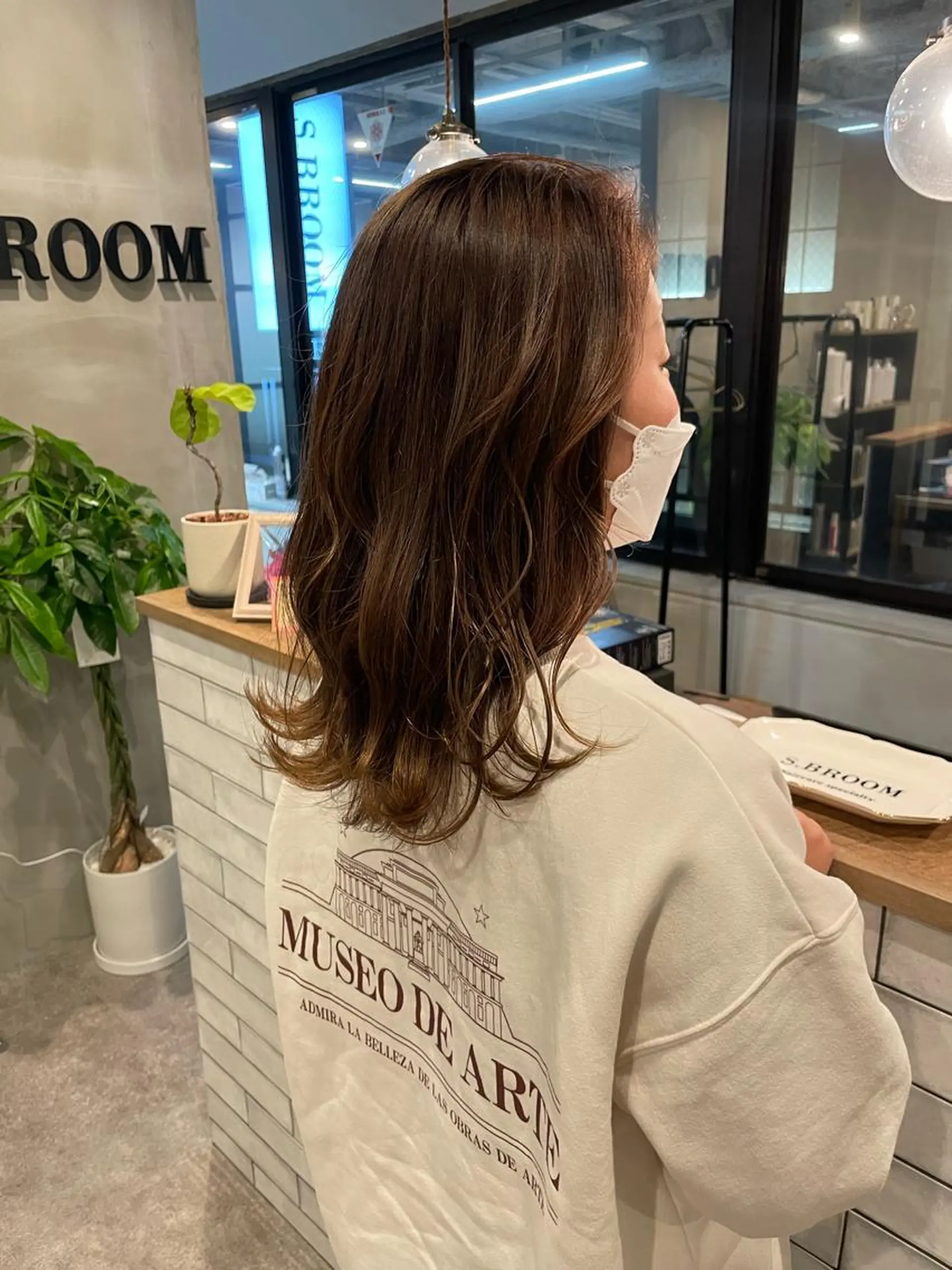 ミディアム S.BROOM なんばTAKUYAのヘアスタイル