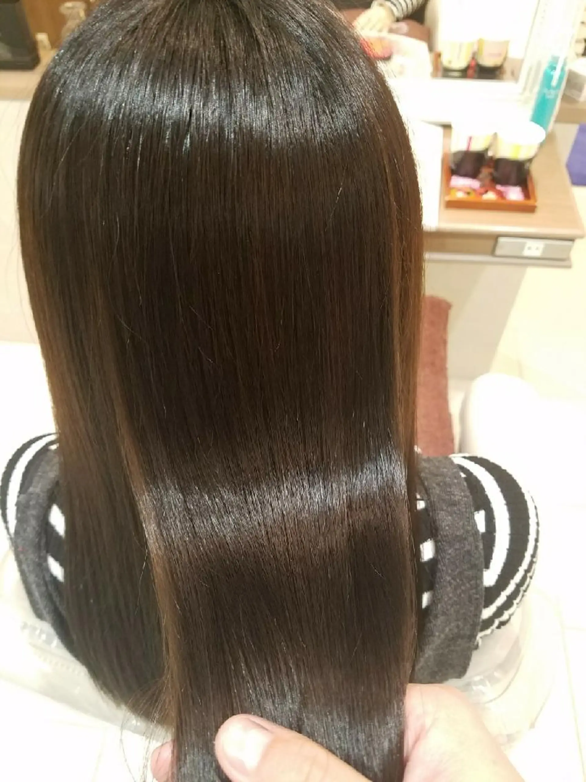 ロング 縮毛矯正 トリートメント 村岡【店長】 【骨格矯正ショート】のヘアスタイル