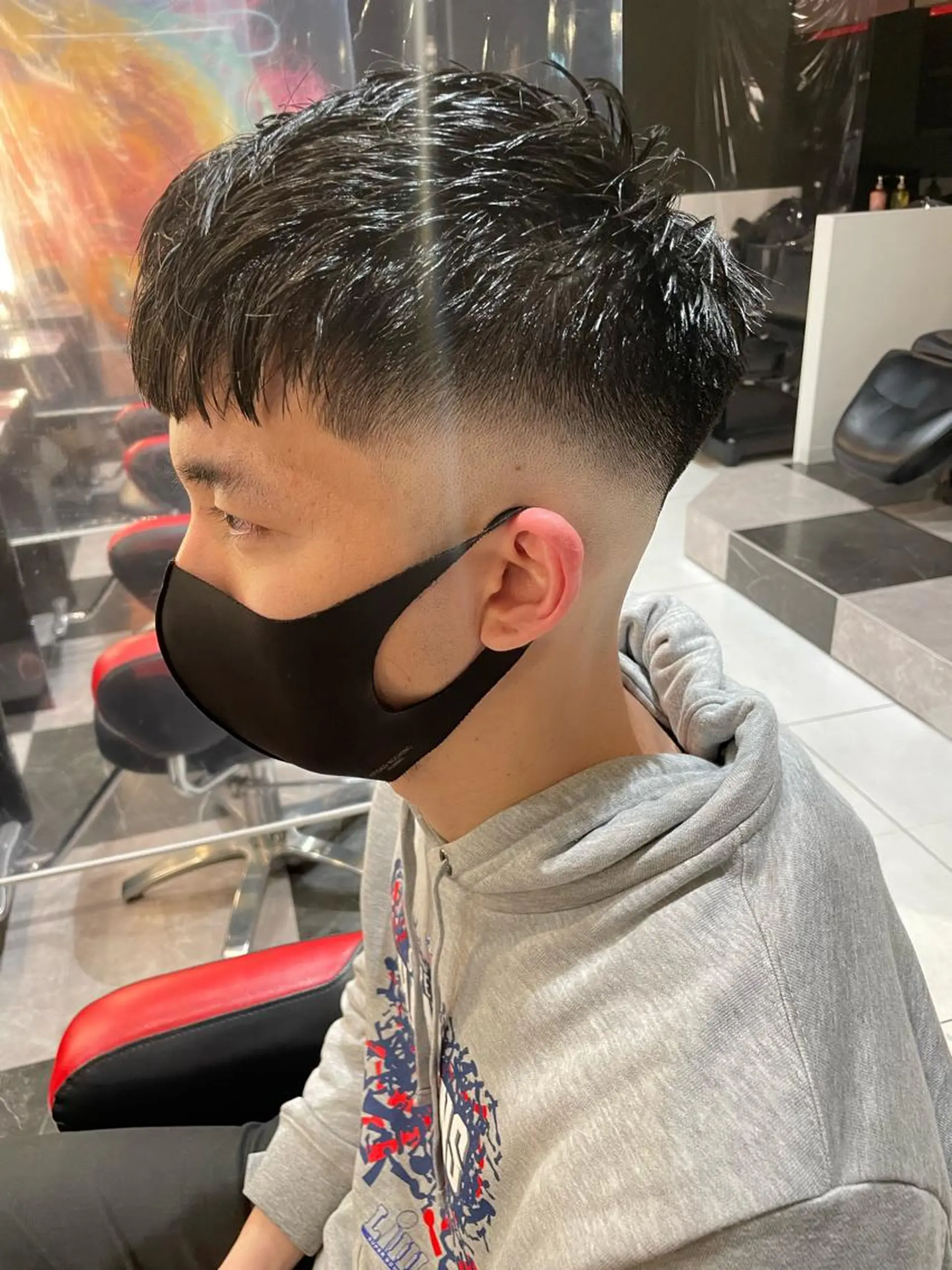 ショート メンズ フェードカット スキンフェード メンズヘア特化 崎田 成人のヘアスタイル