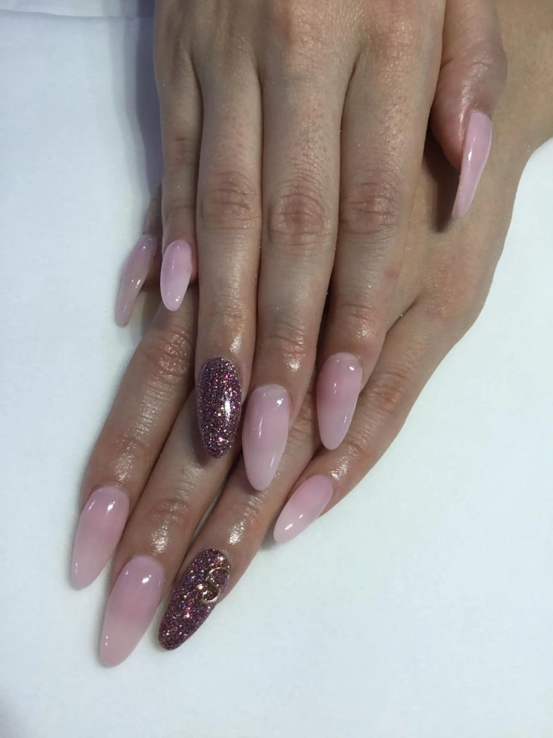 ネイル 💎🐰 saki. m 🐰💎のネイルデザイン