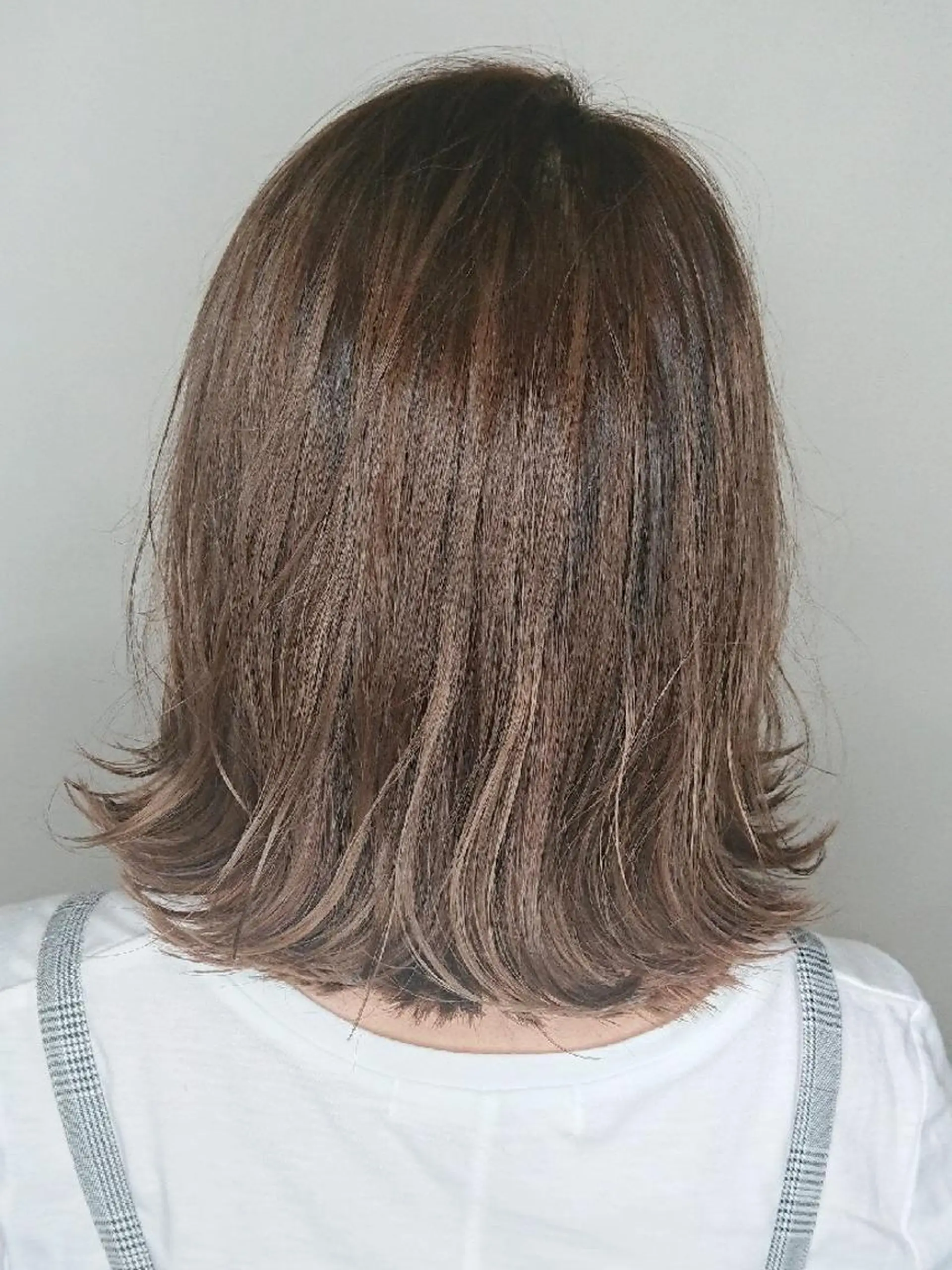 ミディアム カラー ハイライトカラー イルミナカラー ハイライト ✨ブリーチなし透明感 カラー✨ゆりかのヘアスタイル