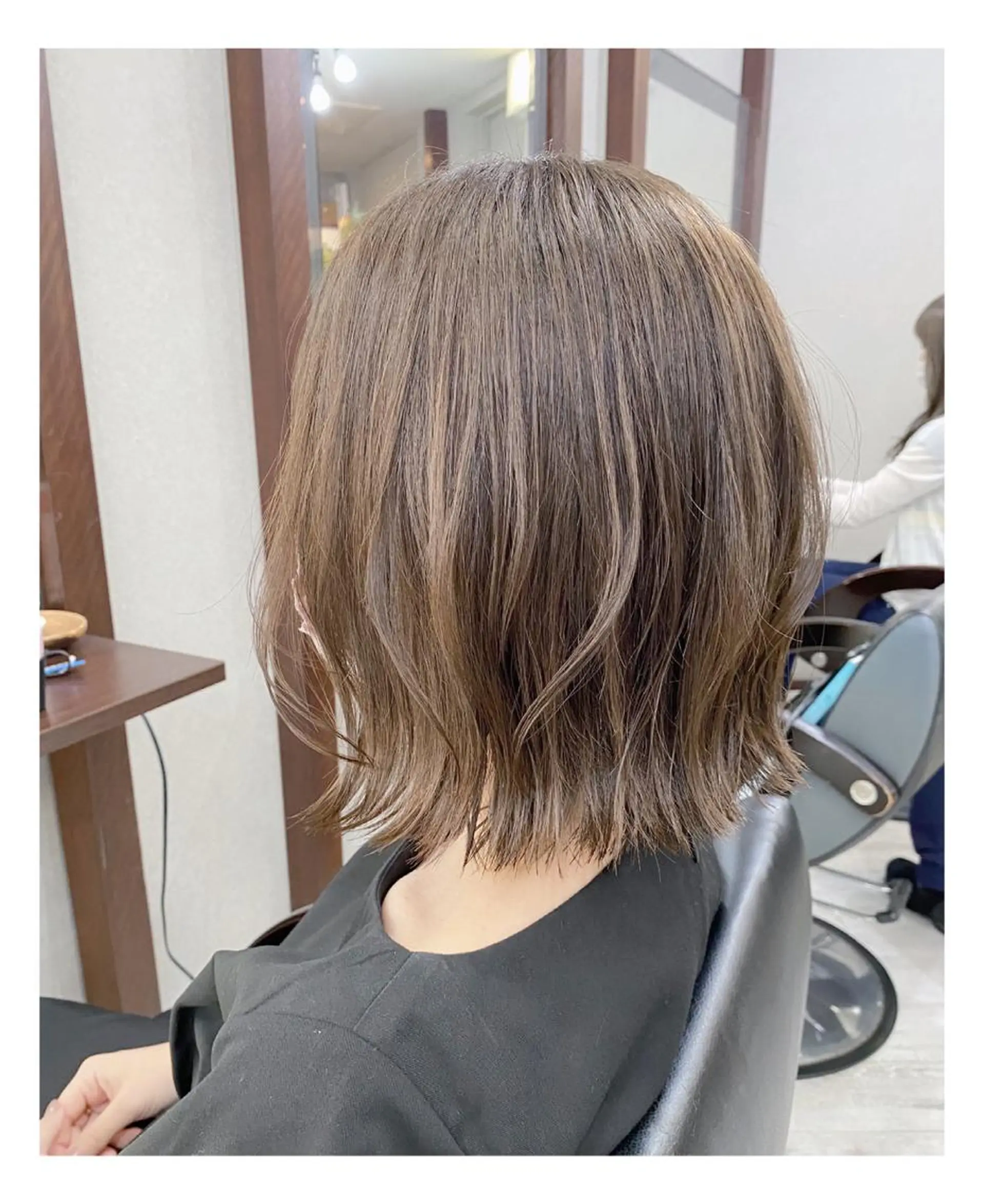 ショート カラー ボブ 外ハネヘア ＊横浜駅＊ 金子 誠也のヘアスタイル