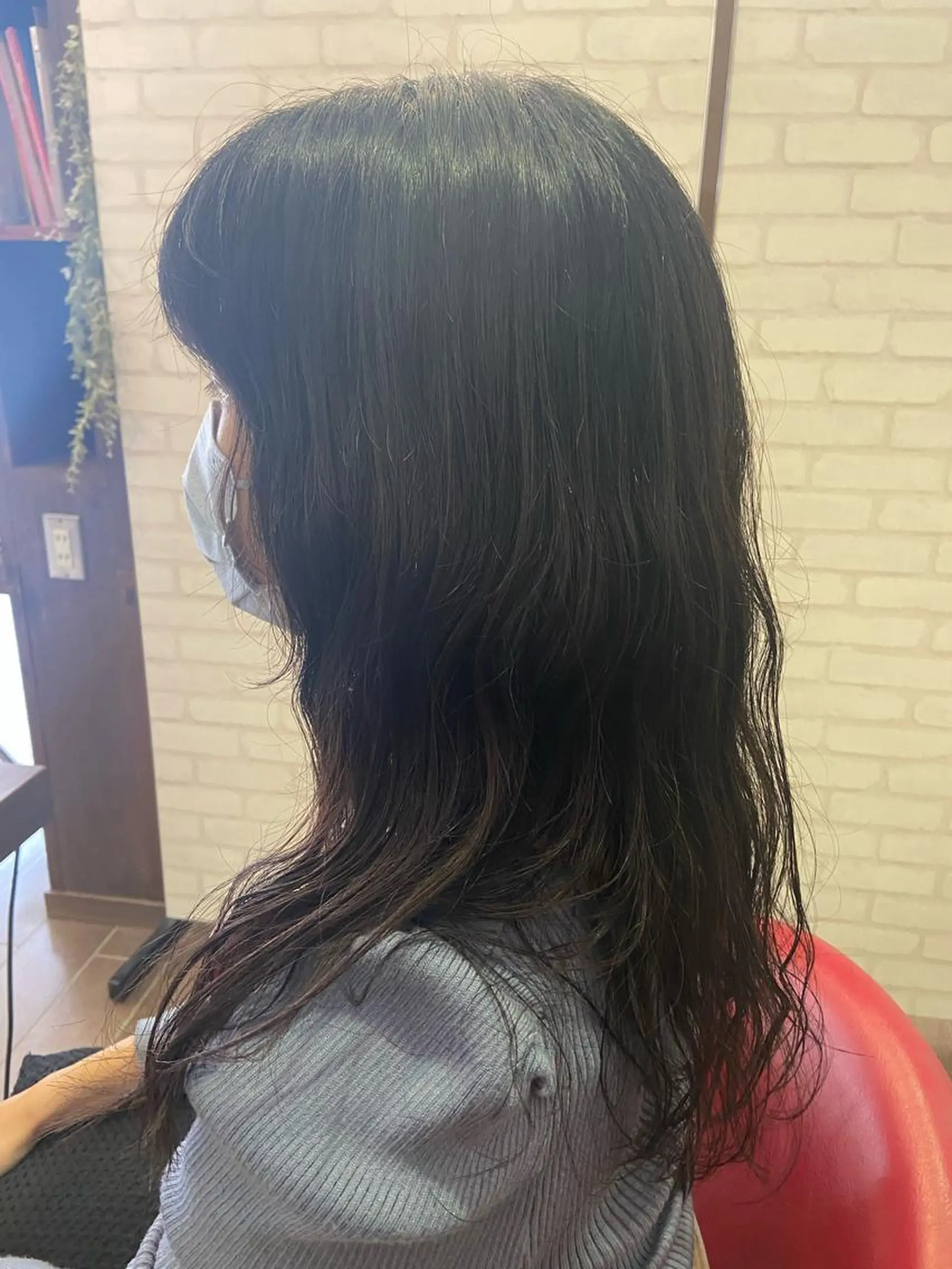 ロング パーマ ✨透明感カラー✨小形 大美✨のヘアスタイル