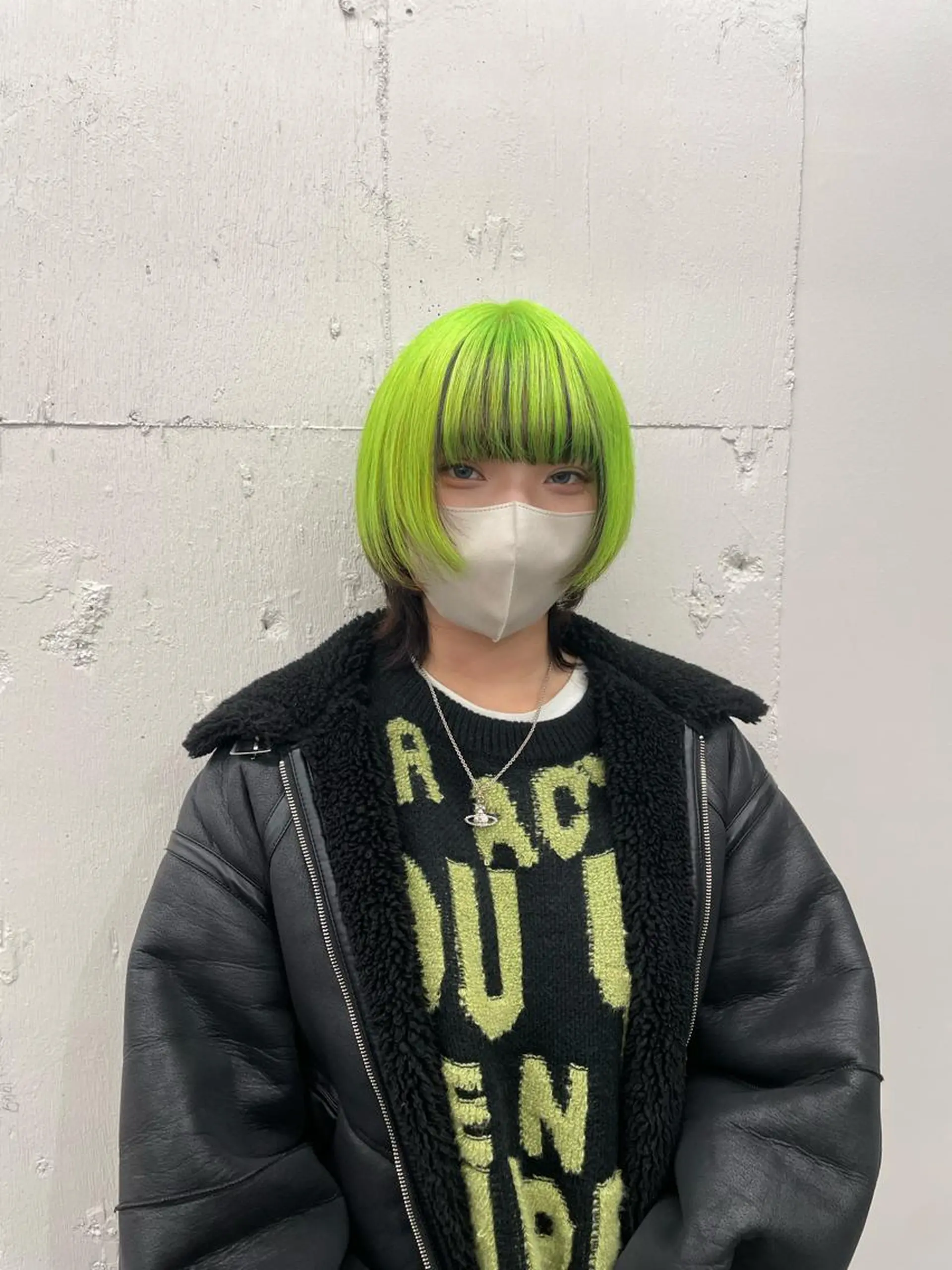 ショート カラー 切りっぱなしボブ レイヤー/縮毛矯正のヘアスタイル