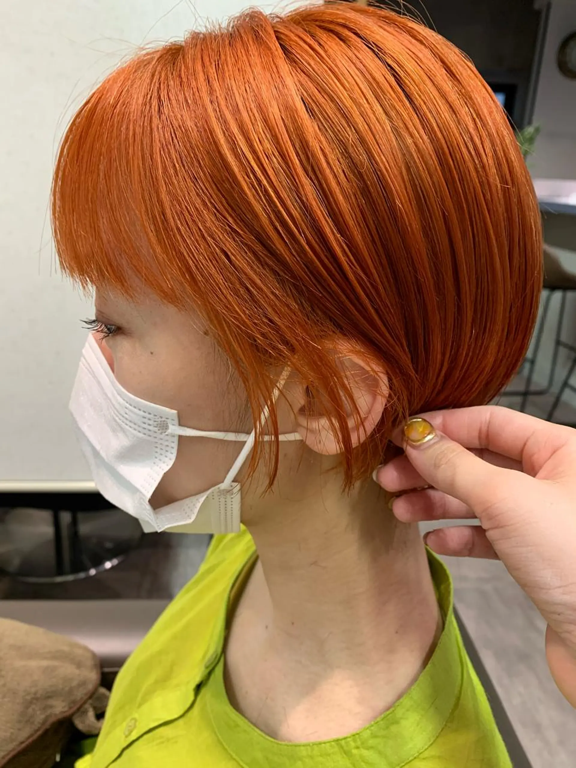 ショート カラー ヘアアレンジ サナ🌱 切りっぱなしボブのヘアスタイル