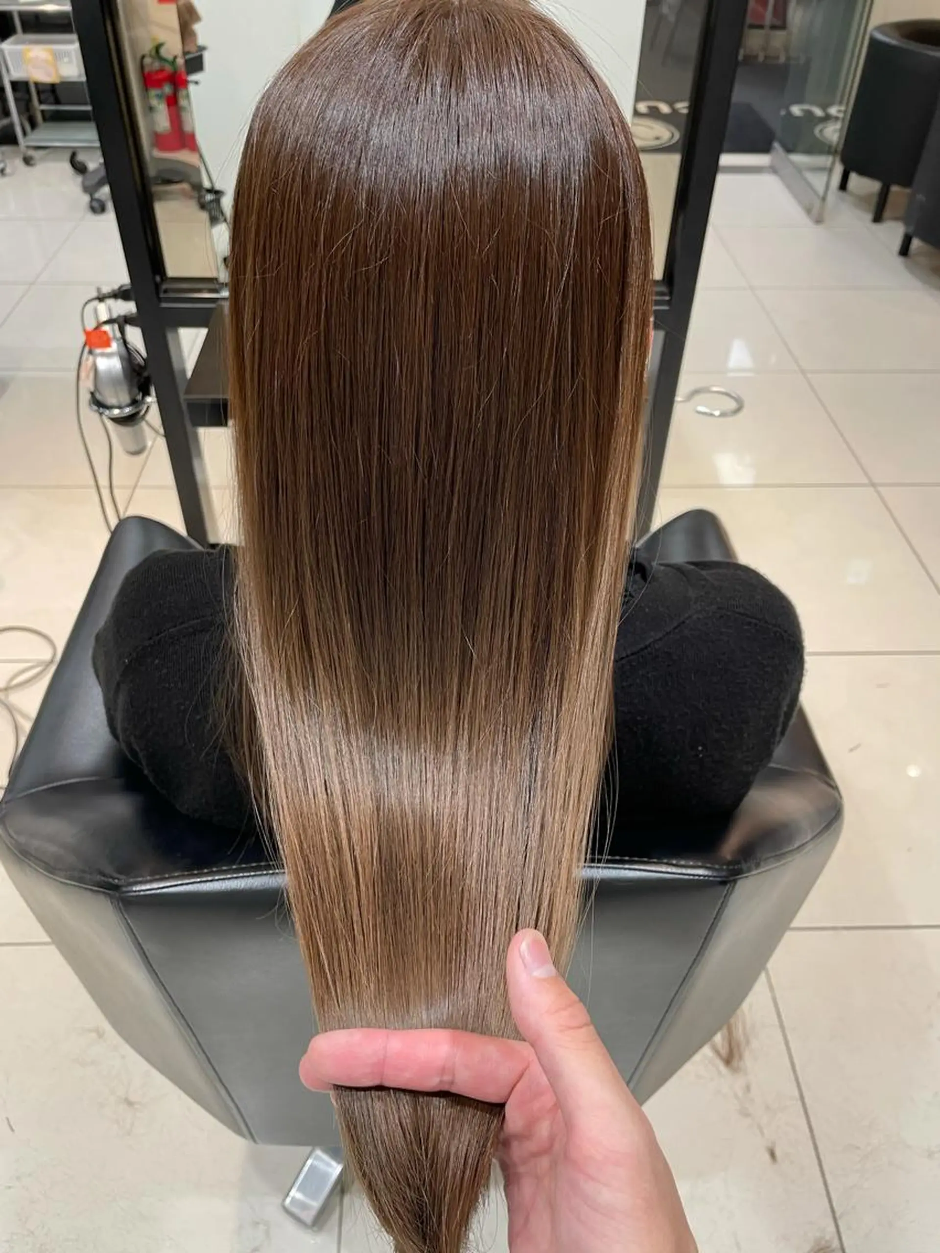 ミディアム カラー ヘアアレンジ キッズ ネイル ベージュカラー 髪質改善 トリートメント トリートメント 髪質改善カラー🦋 田村のヘアスタイル