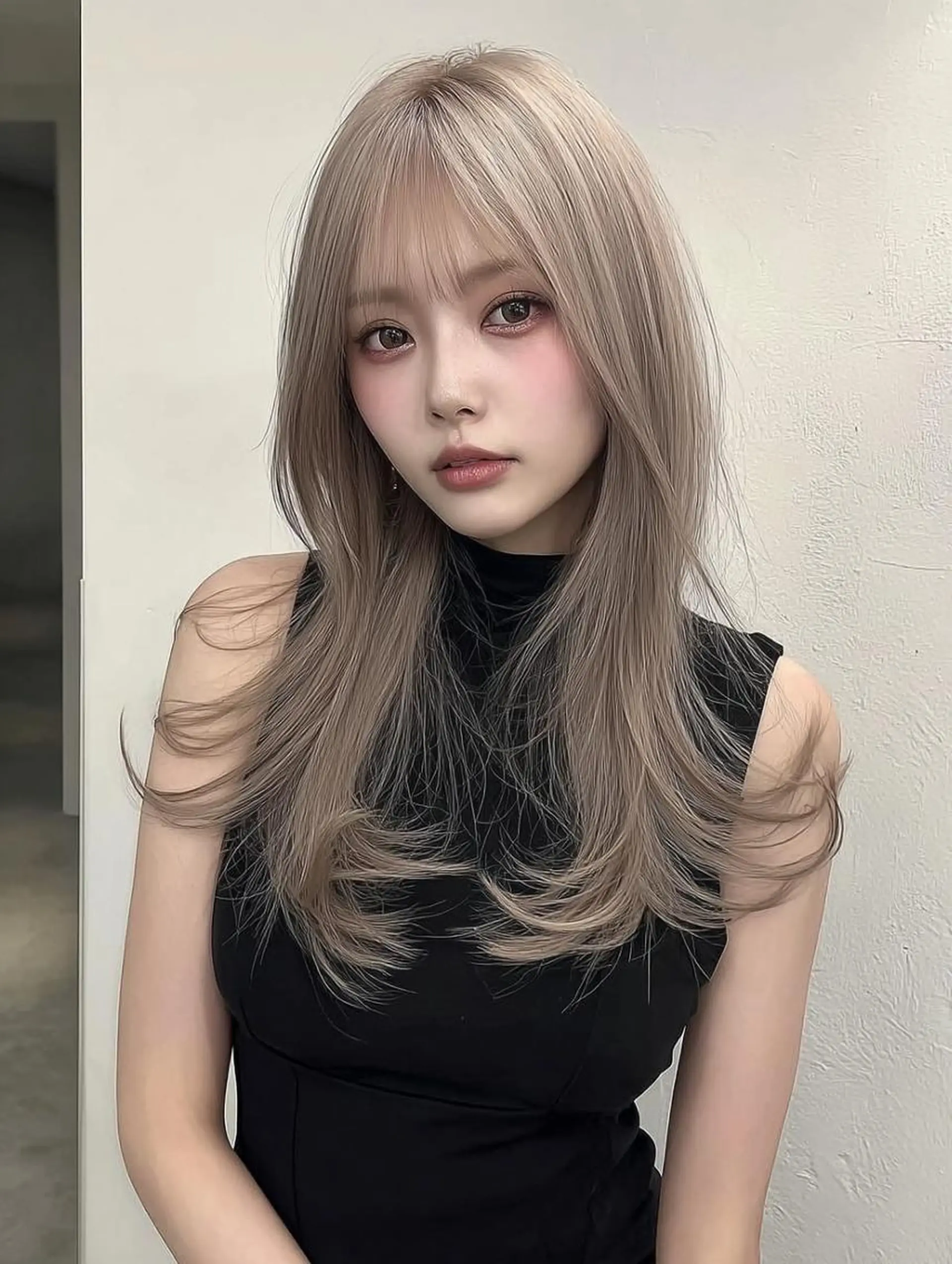 セミロング ボブ 髪質改善 韓国風ヘア レイヤーカット 縮毛矯正 カット ヘアカラー 七田 英亮のヘアスタイル