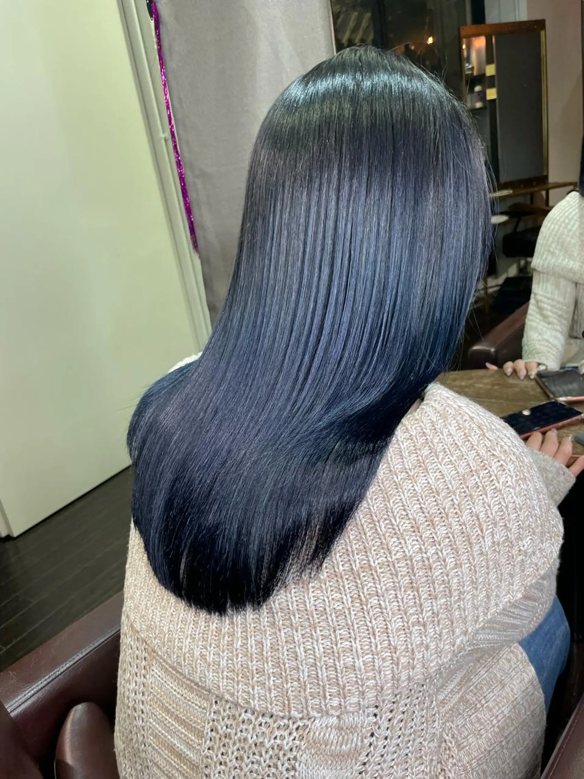 ミディアム カラー アッシュ バレイヤージュ ベージュカラー ブリーチ ブルーカラー 安田和洋 ブリーチカラー特化のヘアスタイル
