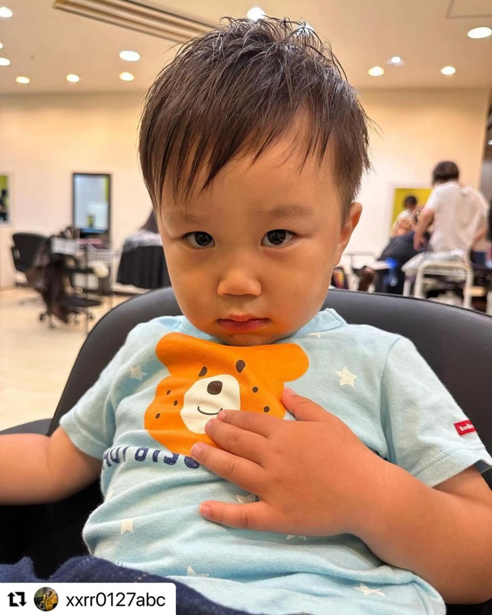 ミディアム カラー メンズ ミディアムパーマ ダウンパーマ フェードカット メンズ韓国風 韓国マッシュ 🩷Eny terrace🩷のヘアスタイル