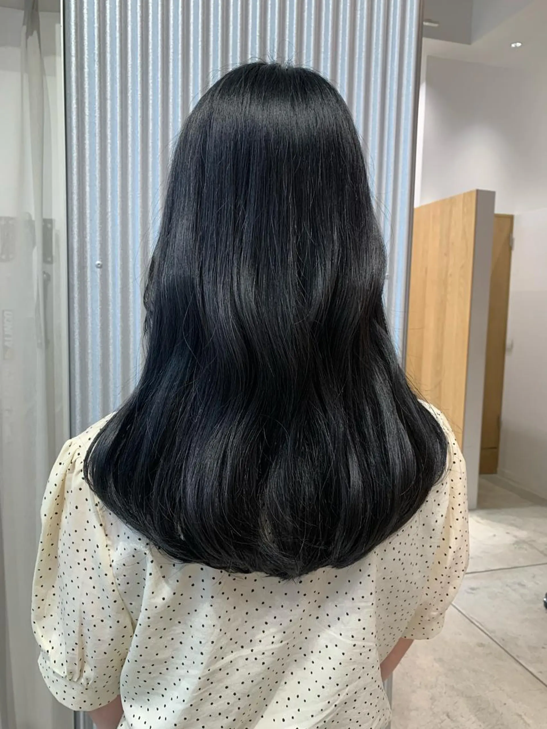 セミロング カラー ヘアアレンジ ヘアカラー トリートメント yuka .のヘアスタイル