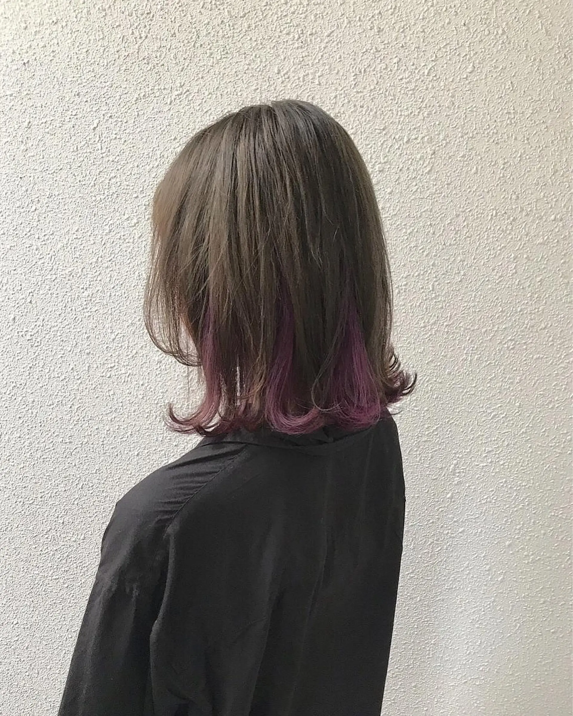ミディアム カラー ブリーチ パープルカラー インナーカラー/天神 ブリーチ/吉田のヘアスタイル