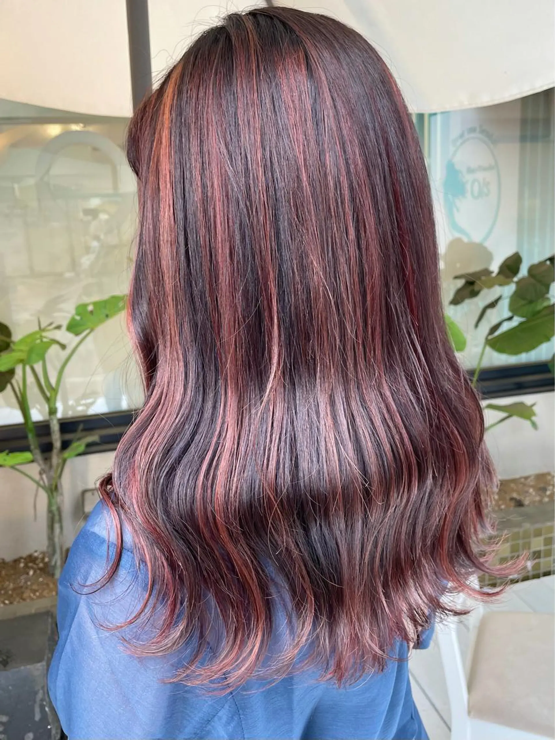 ロング カラー ハイライトカラー ハイライト カット ヘアカラー トリートメント 佐藤 魁人のヘアスタイル