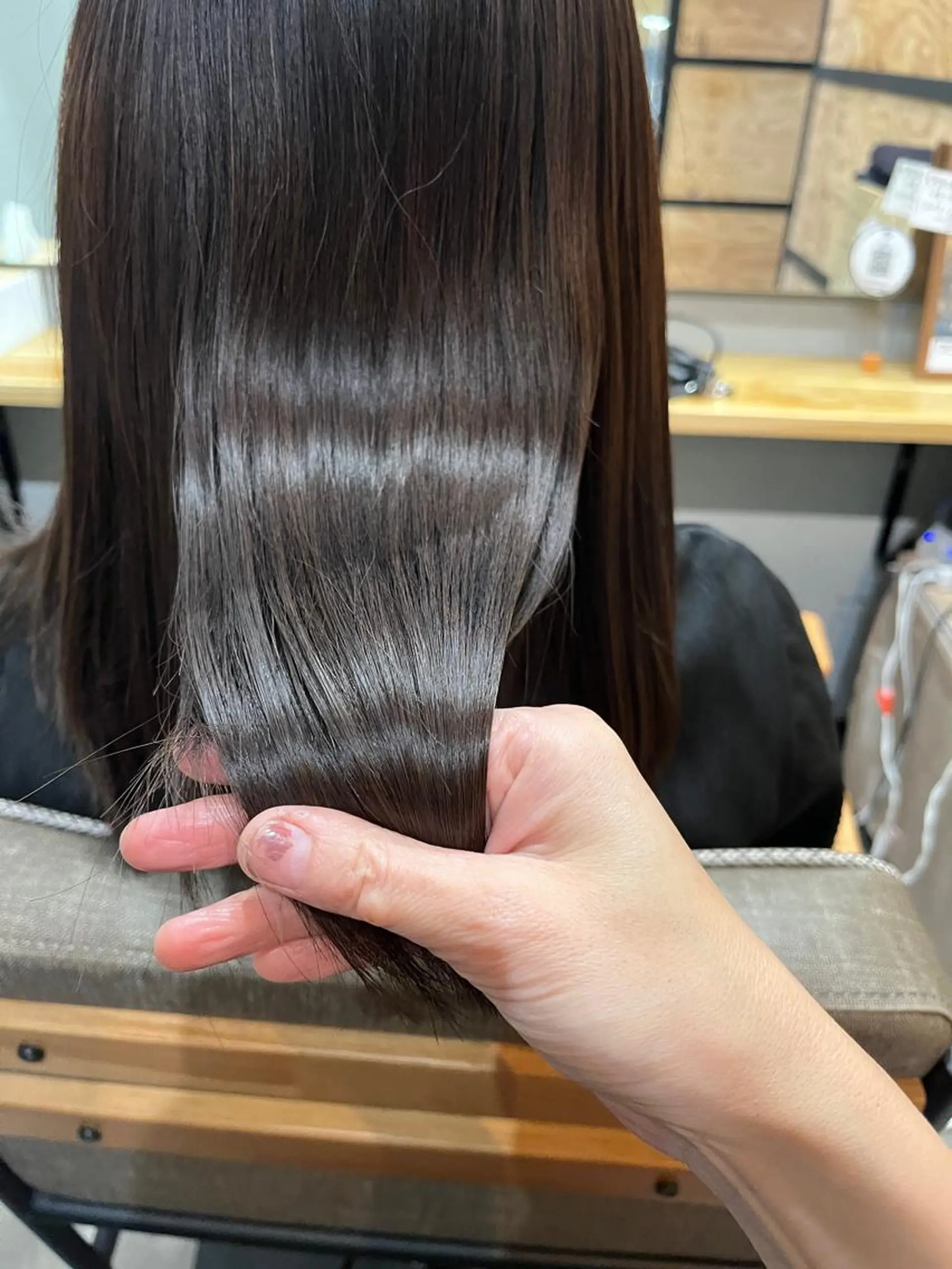 ミディアム カラー パーマ ヘアアレンジ メンズ キッズ ネイル マツエク・マツパ アイブロウ メンズブリーチ メンズハイライト メンズインナーカラー メンズ韓国風 ブリーチ times salon名駅所属・久木原 ゆりのヘアスタイル