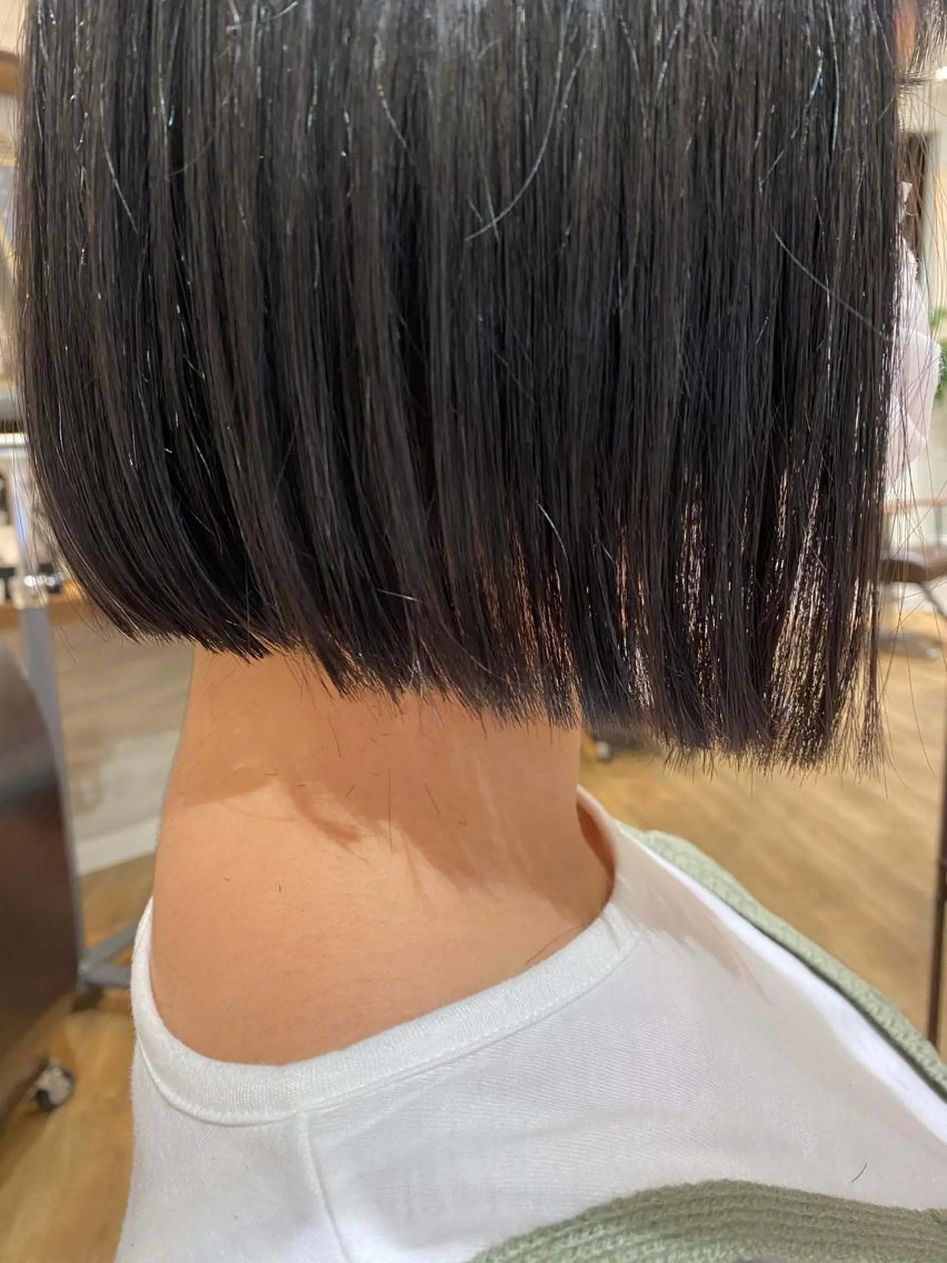 ショート 新谷 桃子のヘアスタイル