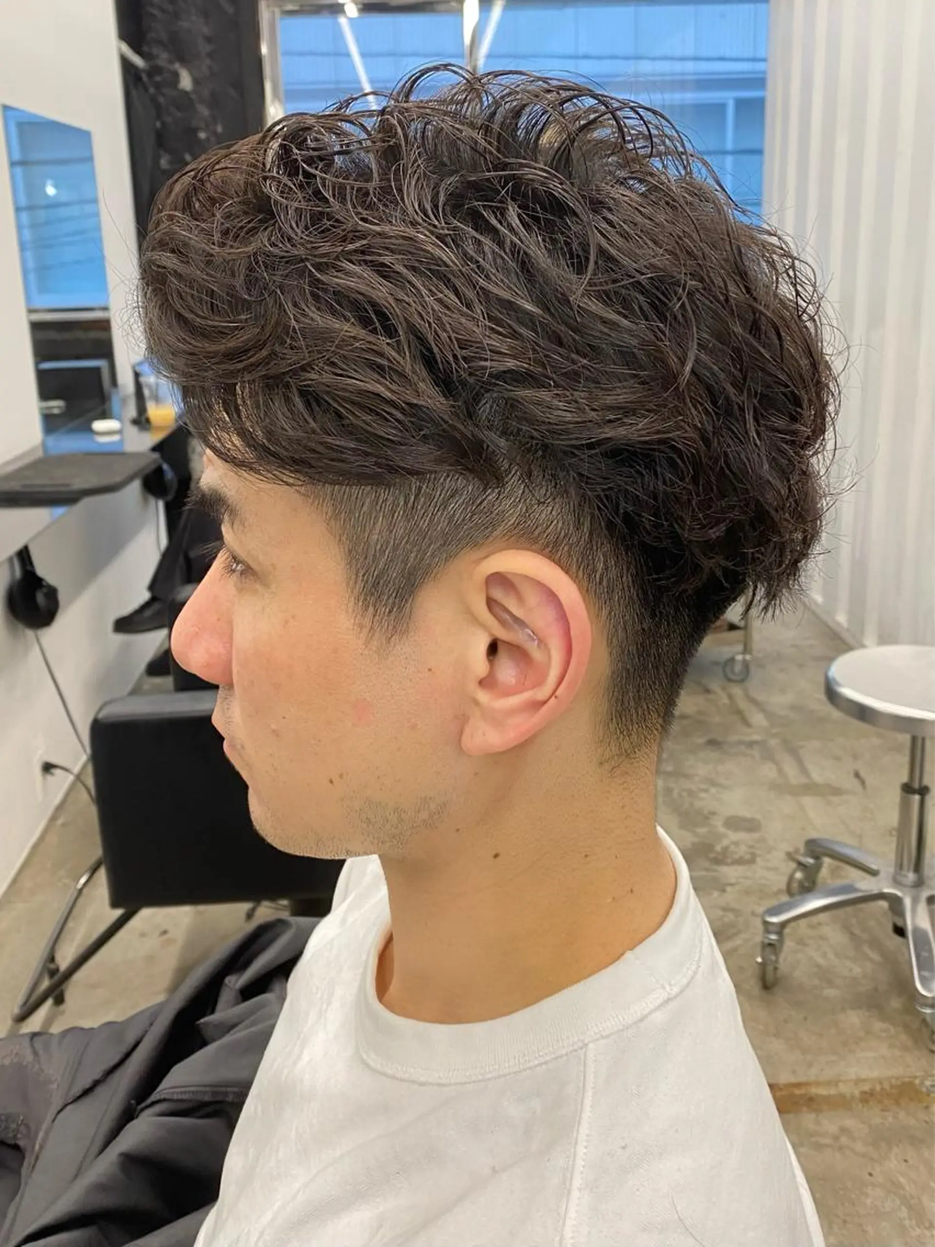 ショート パーマ メンズ アップバング メンズパーマ スパイラルパーマ カット パーマ ［似合わせヘア］ ✂︎OGURO✂︎のヘアスタイル