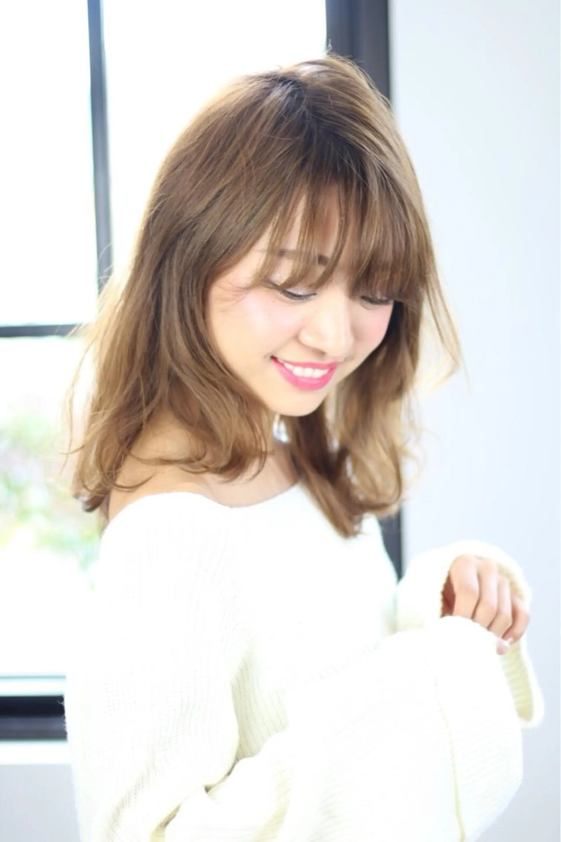 ミディアム 米倉 群のヘアスタイル