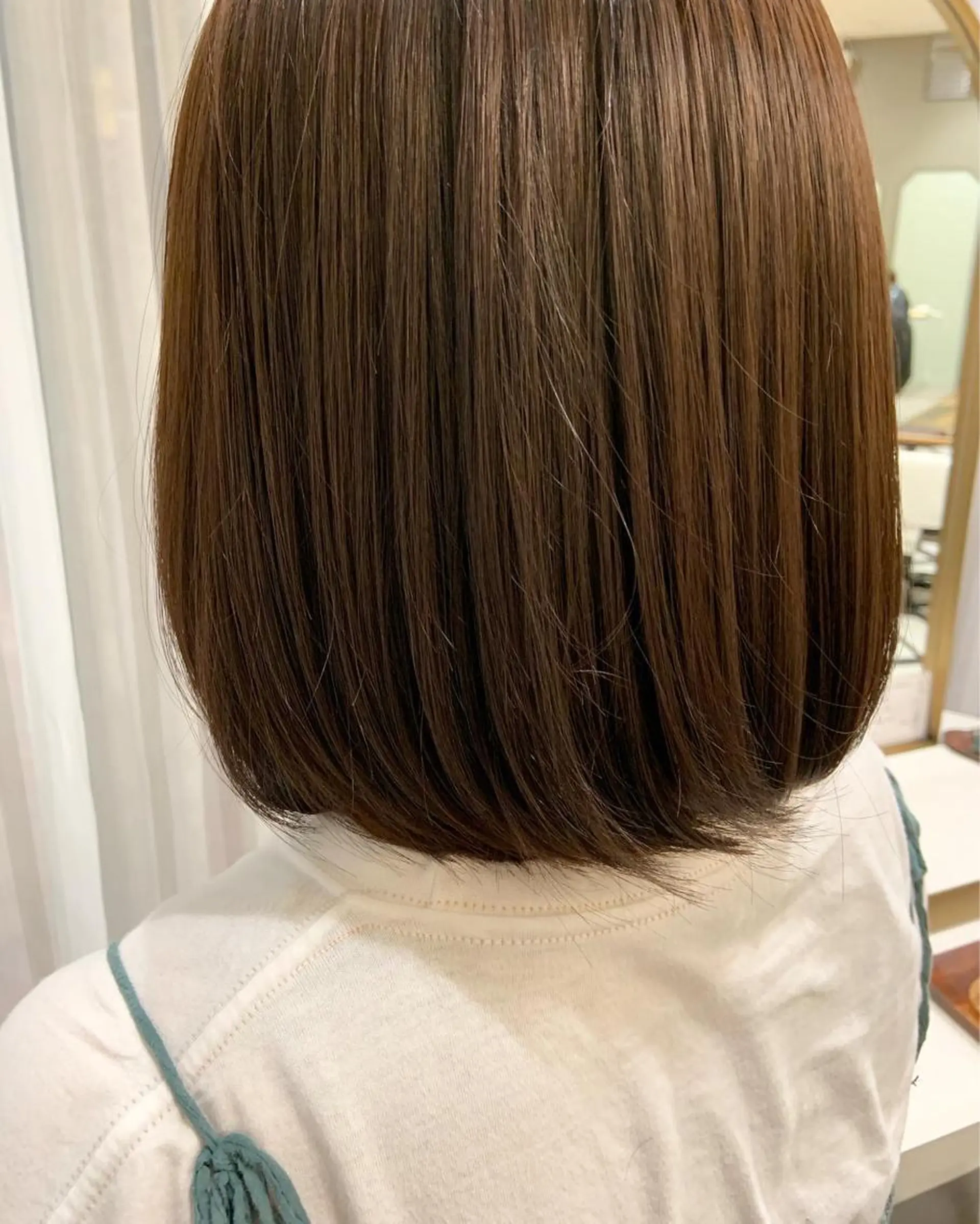 ミディアム カット KAORI／ 髪質改善ストレートのヘアスタイル