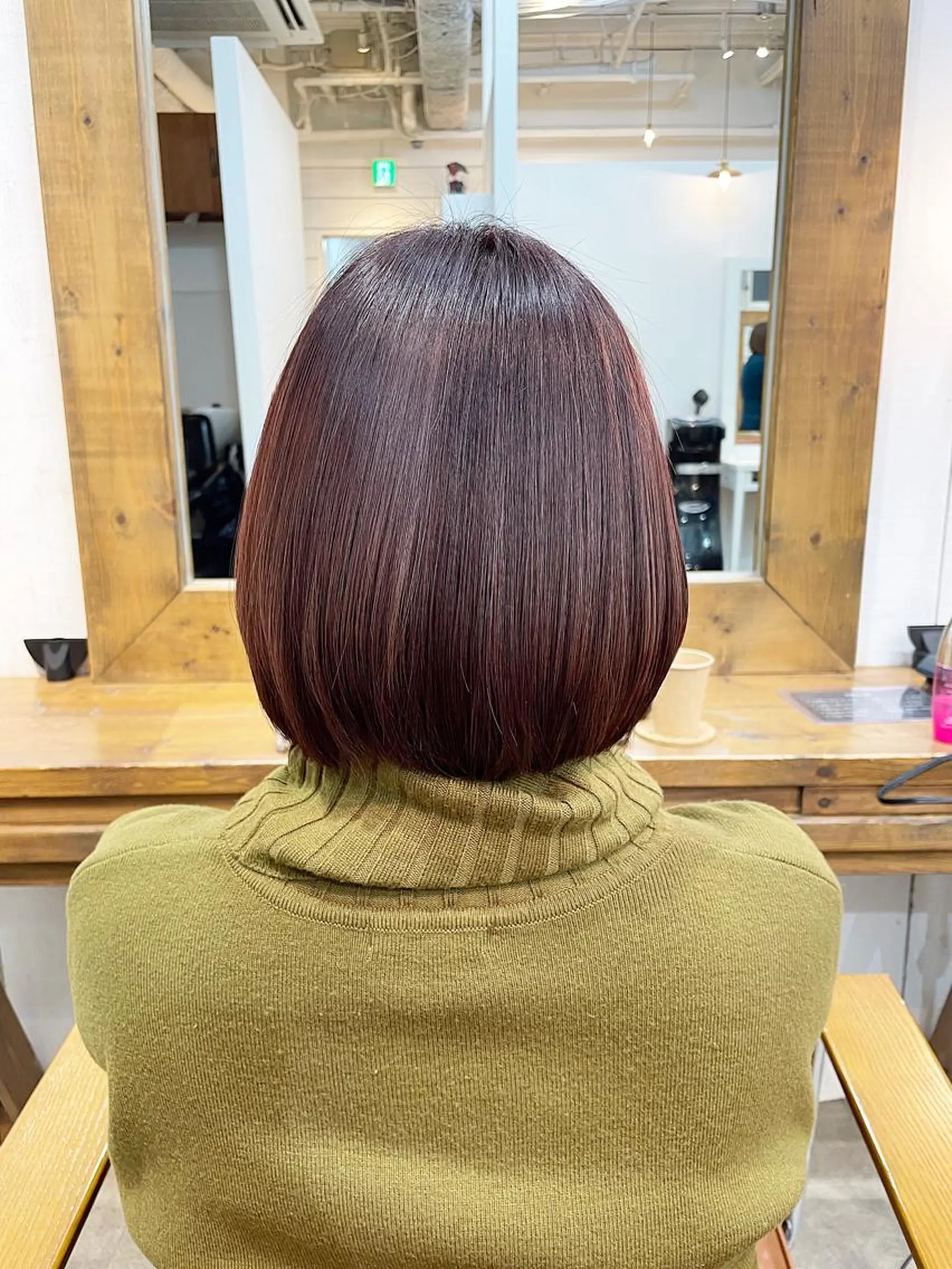 ショート カラー ショートボブ ハンサムショート ブリーチ ブリーチなしカラー ボブ カット ヘアカラー newline銀座所属・👑銀座ショート/ 絶壁補正/金子涼👑のヘアスタイル