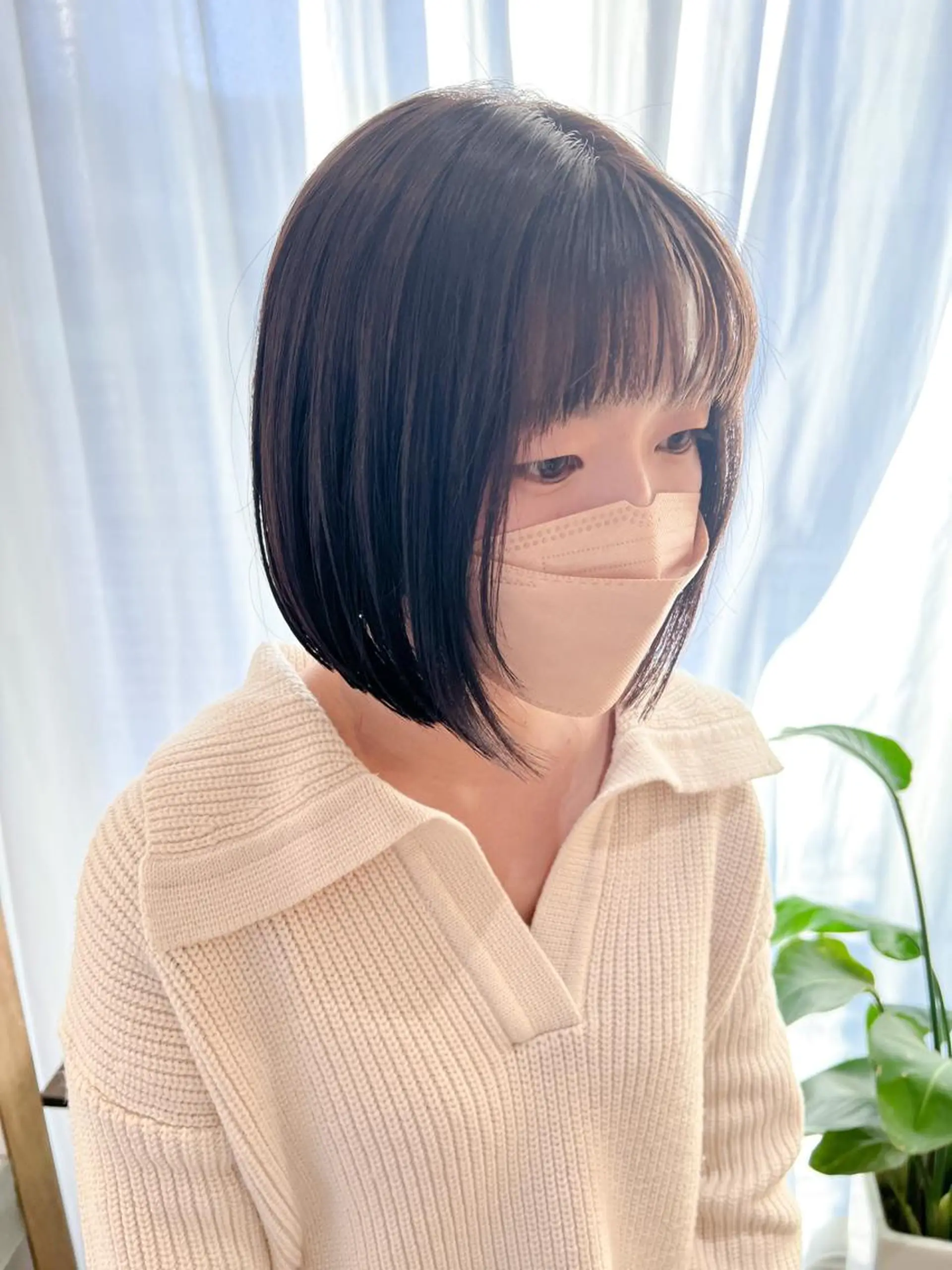 ショート カラー ミディアムパーマ /癖毛パーマのヘアスタイル