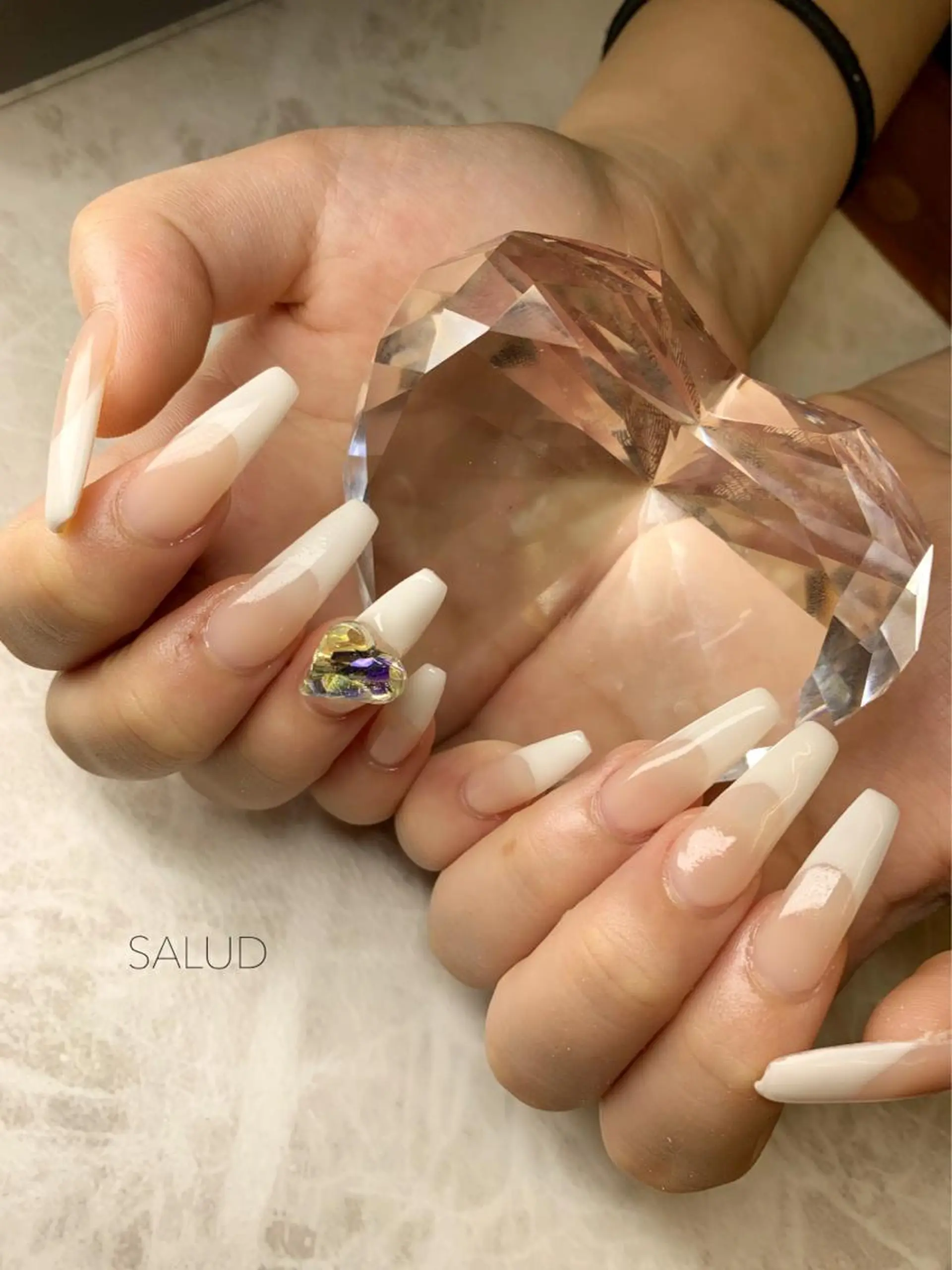 ネイル ハンドネイル Nail Salon SALUDのネイルデザイン