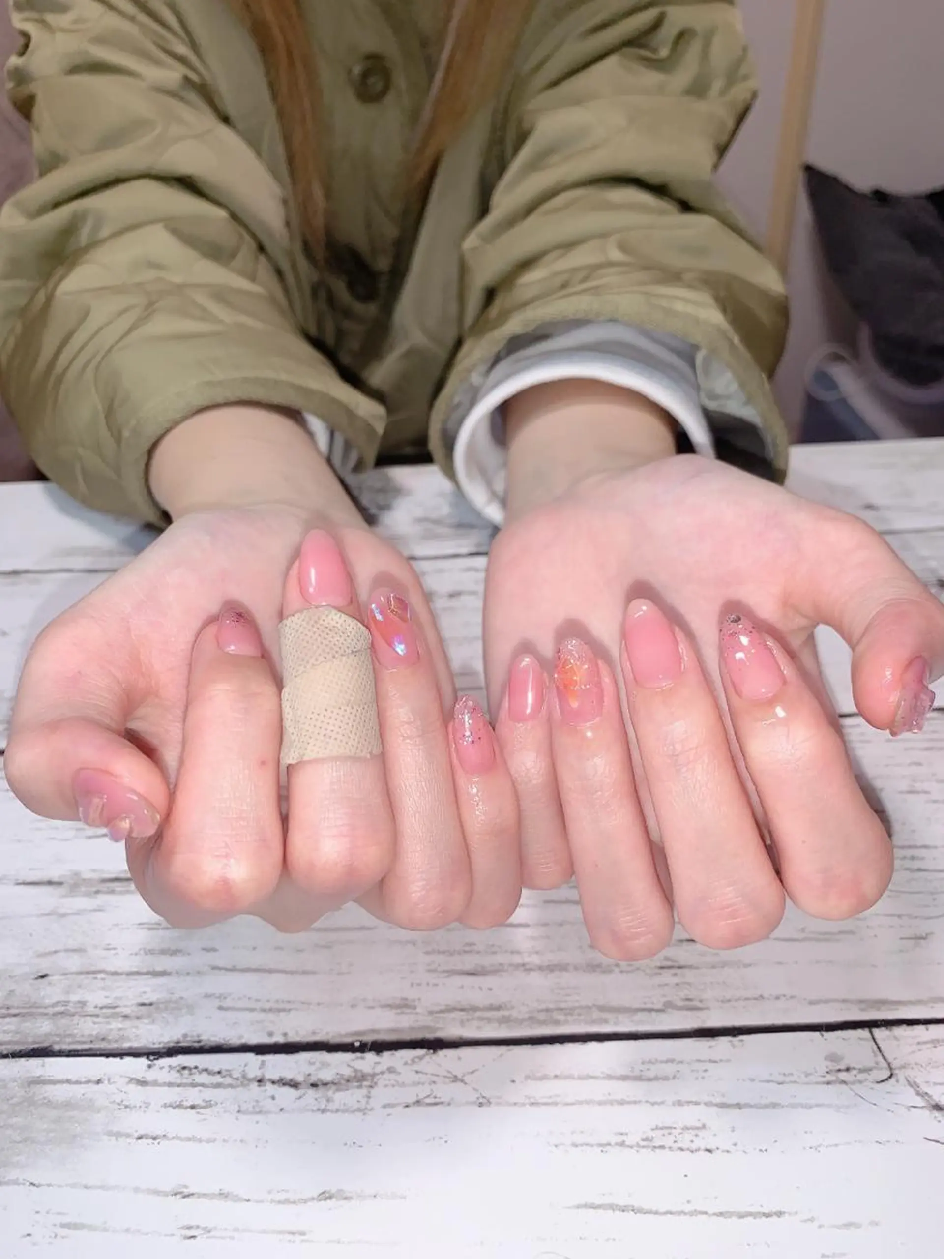 ネイル ゆず秋葉原 Vickyのネイルデザイン