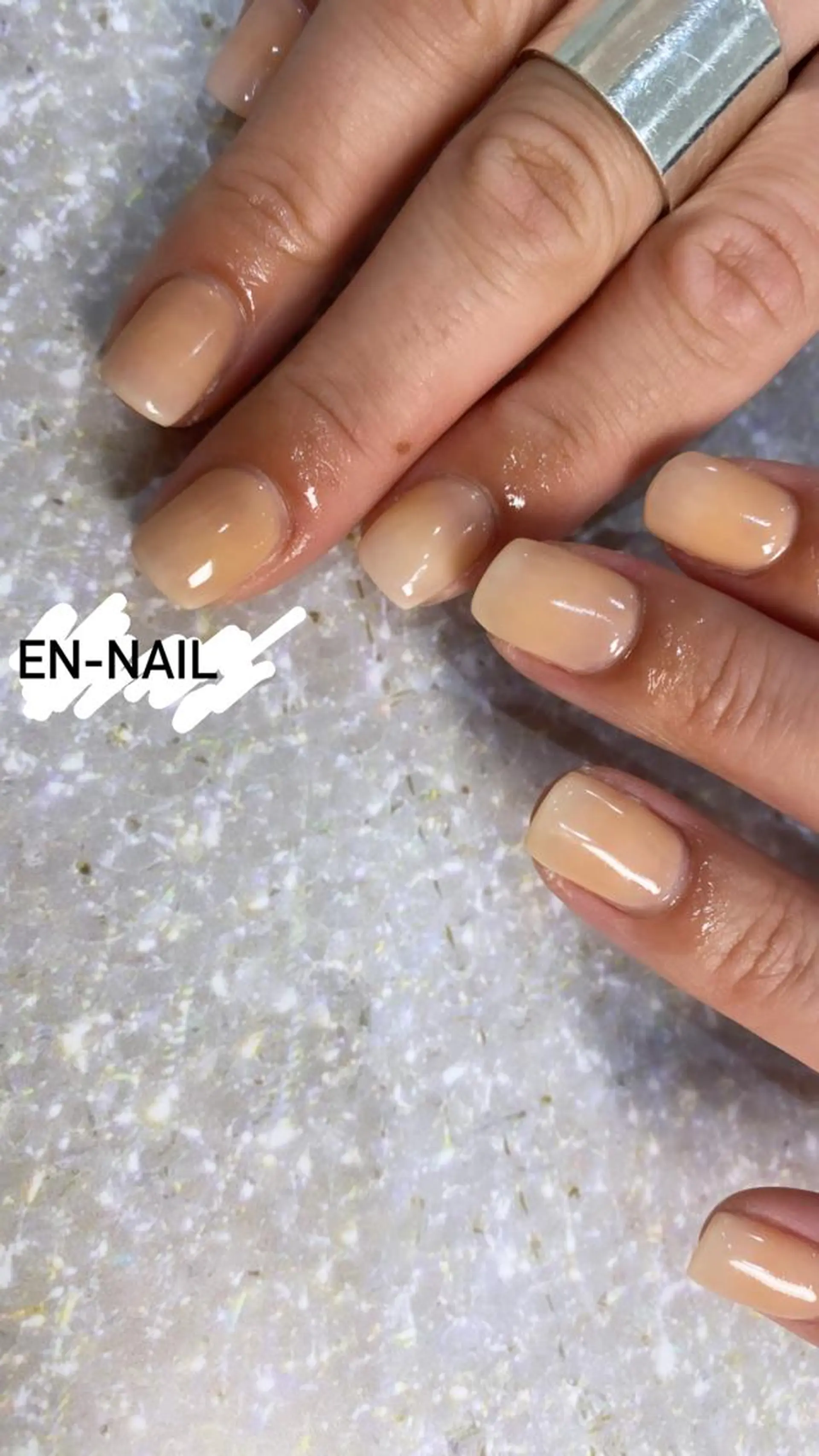 ネイル EN_NAIL 野中本店Ayakaのネイルデザイン