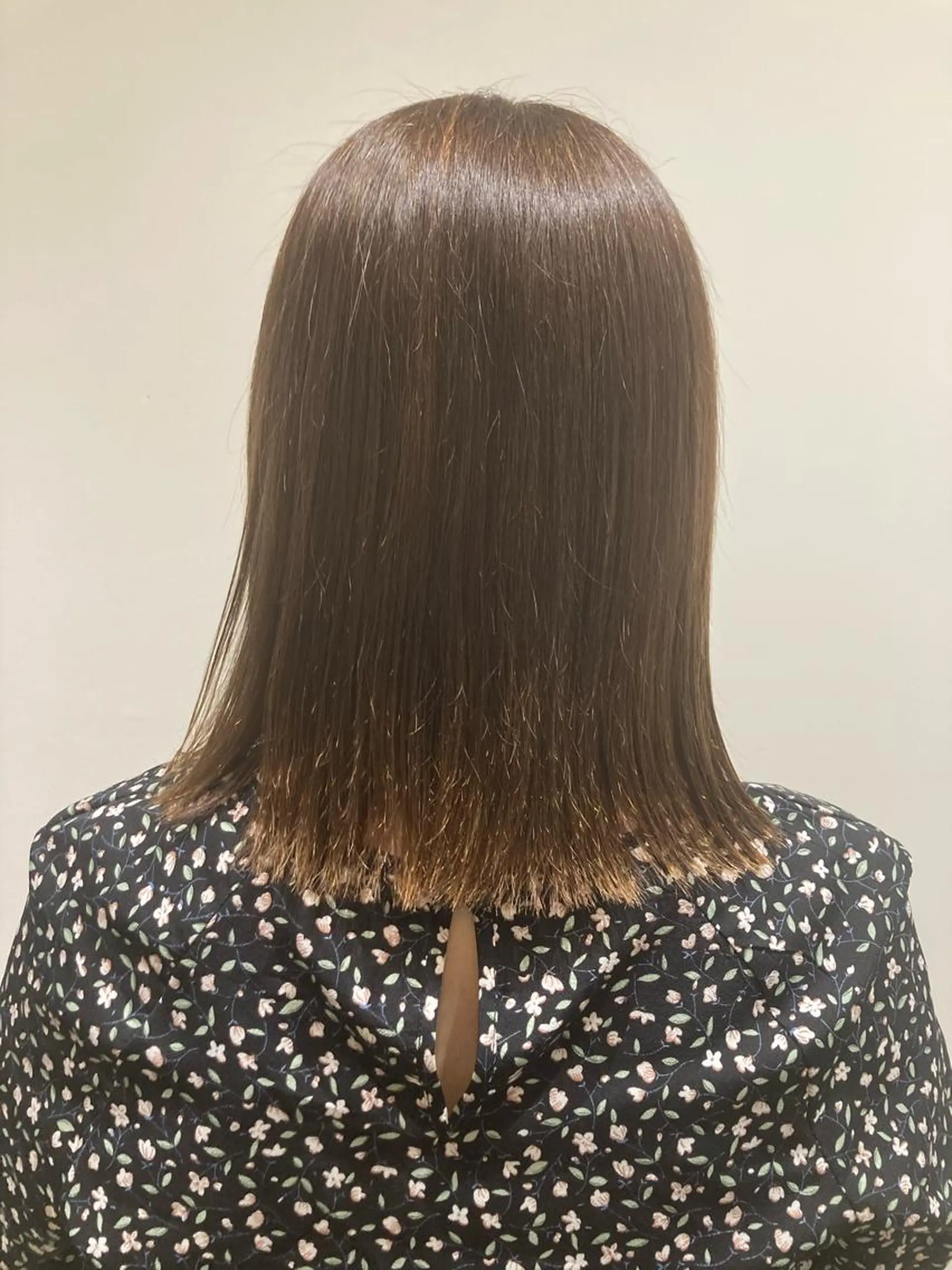 ミディアム 折本 沙織のヘアスタイル