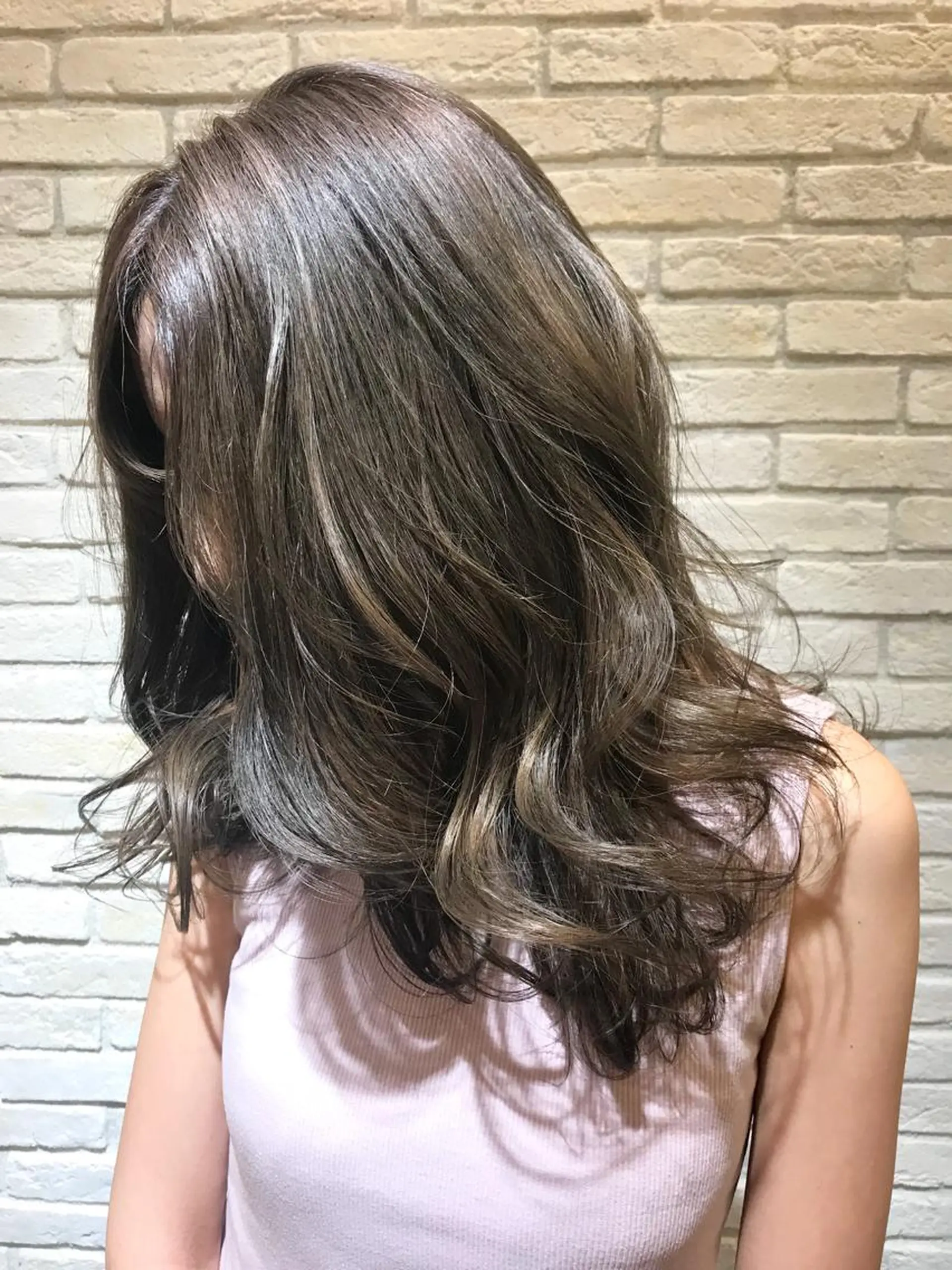 セミロング カラー シールエクステ⭐️ オオミタクヤのヘアスタイル