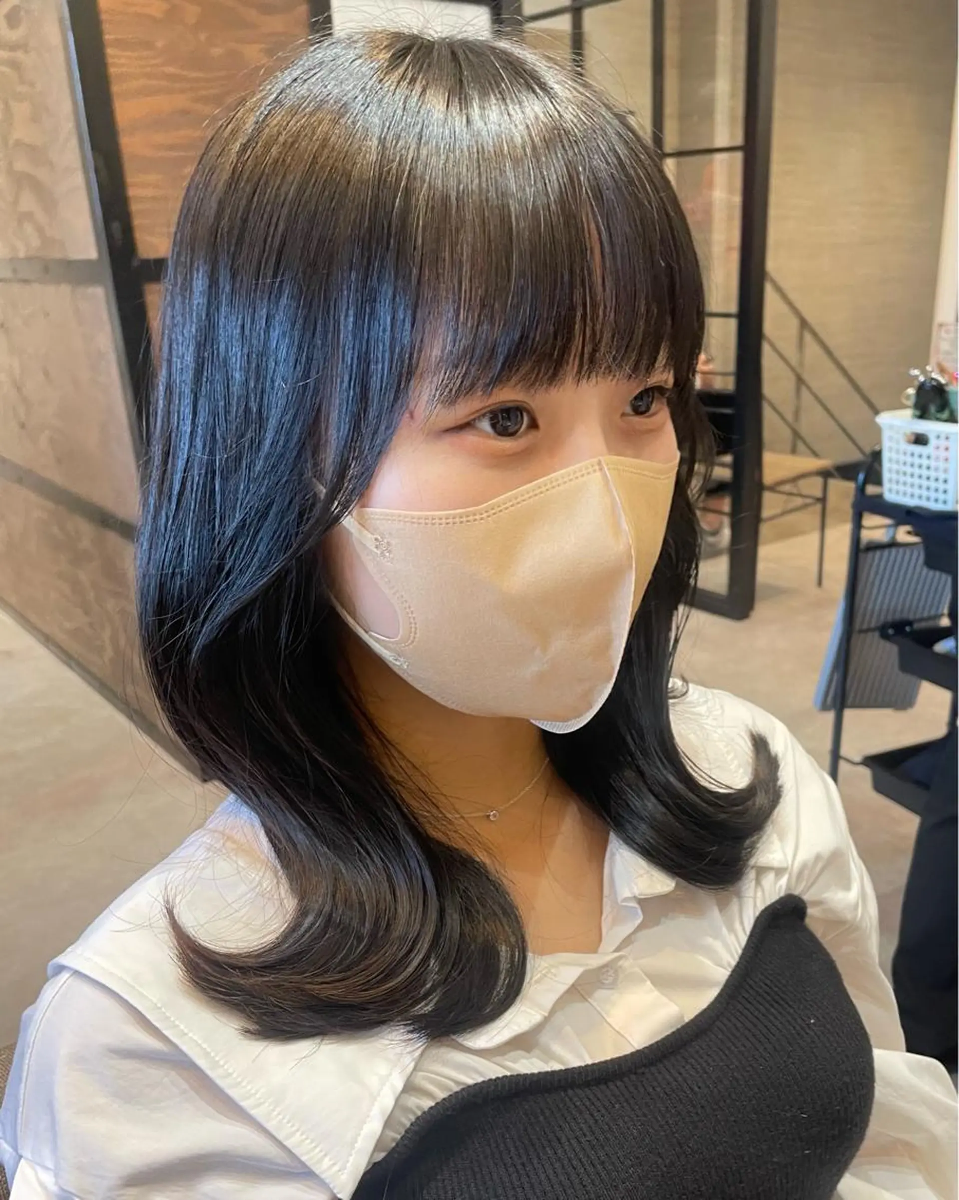 ミディアム 韓国カット/透明感 Re.Labo岡本のヘアスタイル