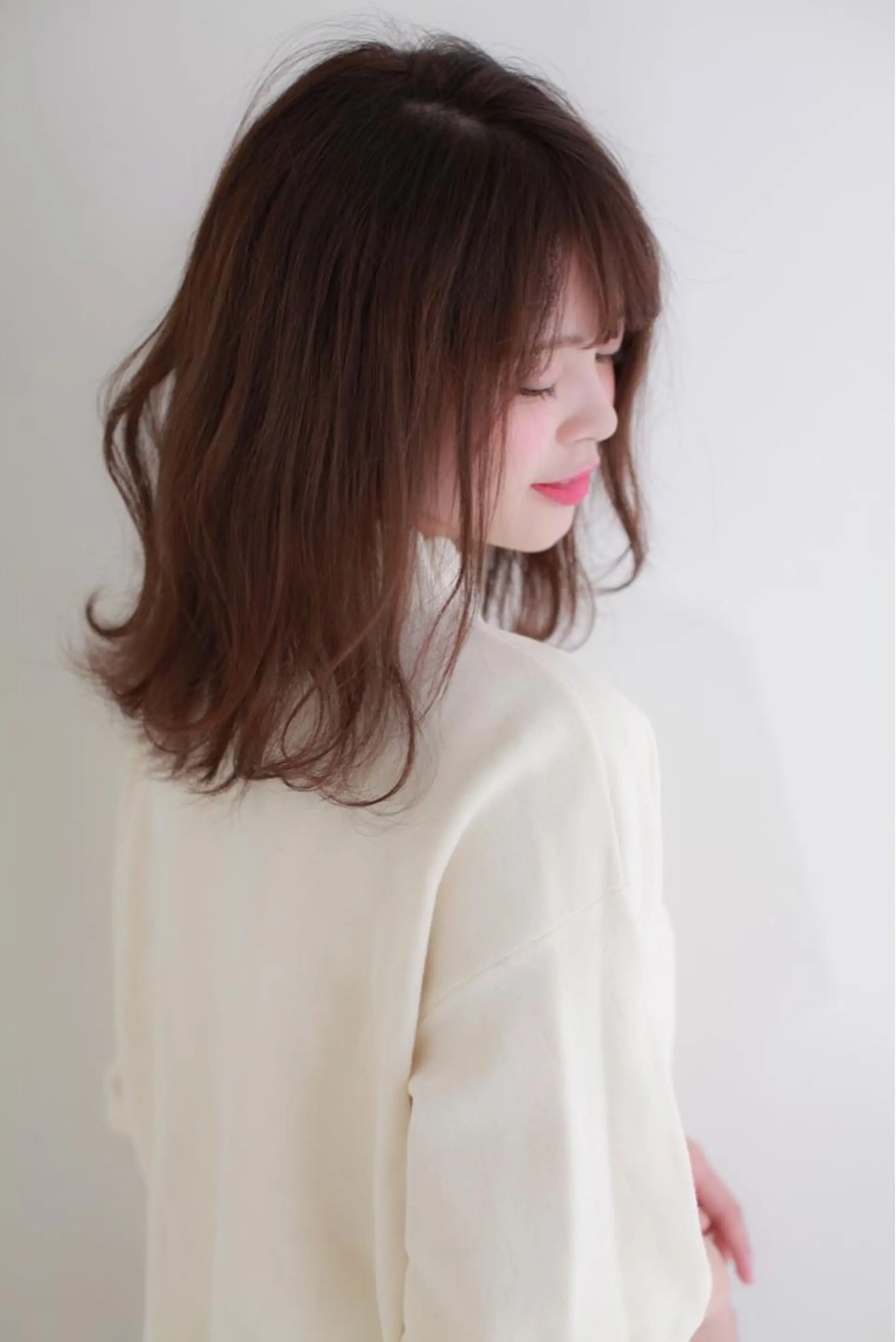 ミディアム ヘアカラー トリートメント 髪質改善\酸熱TR カット【店長】のヘアスタイル