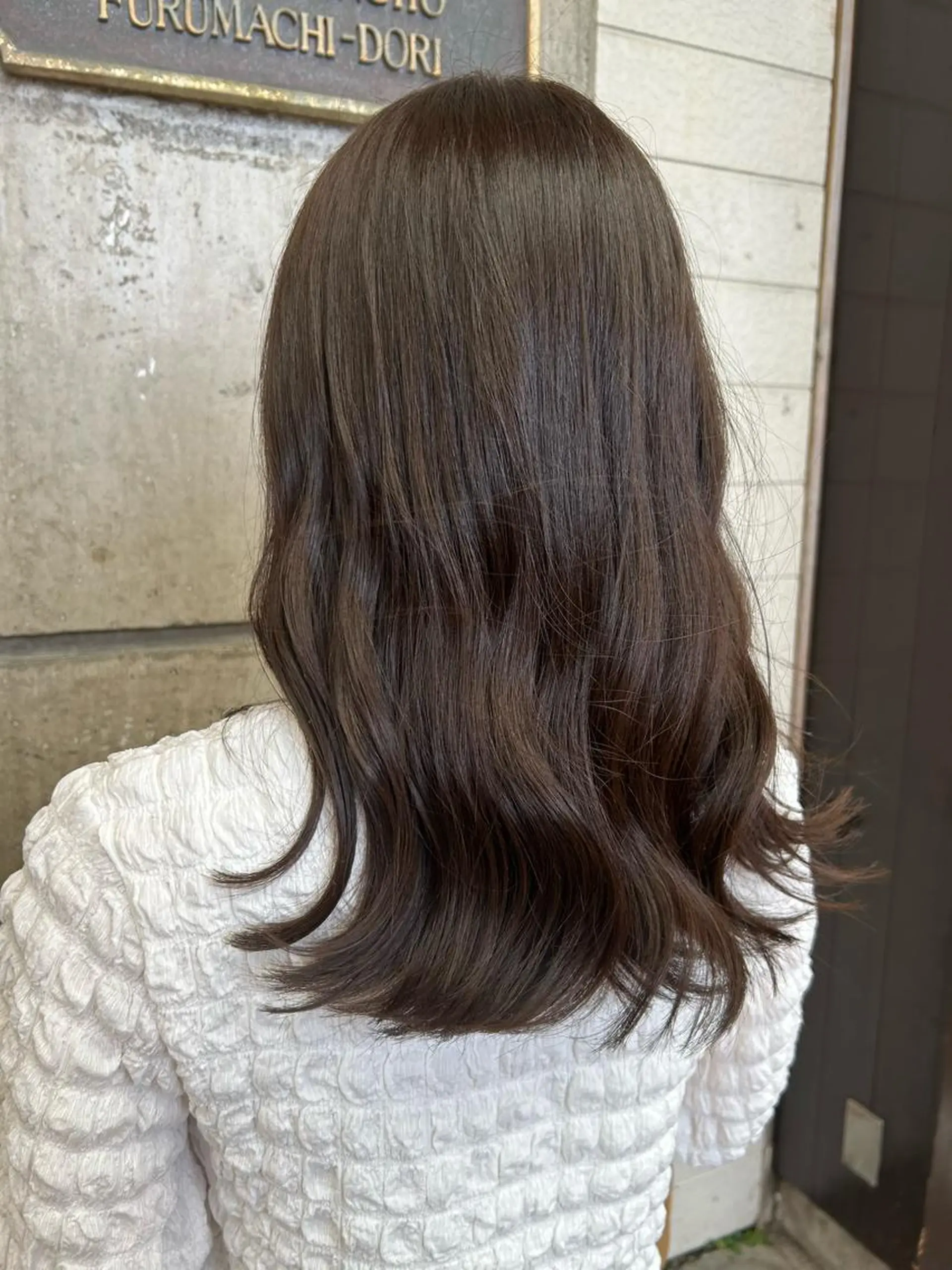 ミディアム カラー ベージュカラー オリーブベージュ SHICUNE /ミホのヘアスタイル