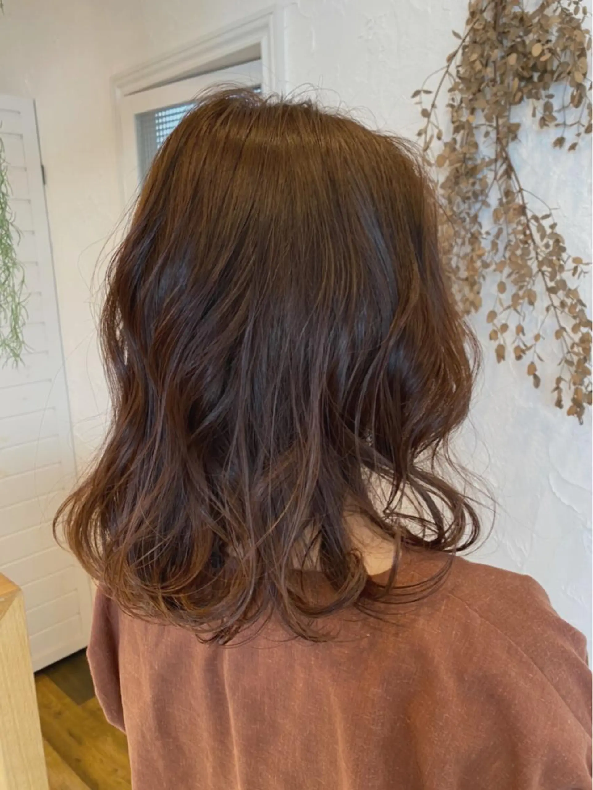 セミロング カラー パーマ ネイル 豊橋美容院 ソンリエのヘアスタイル