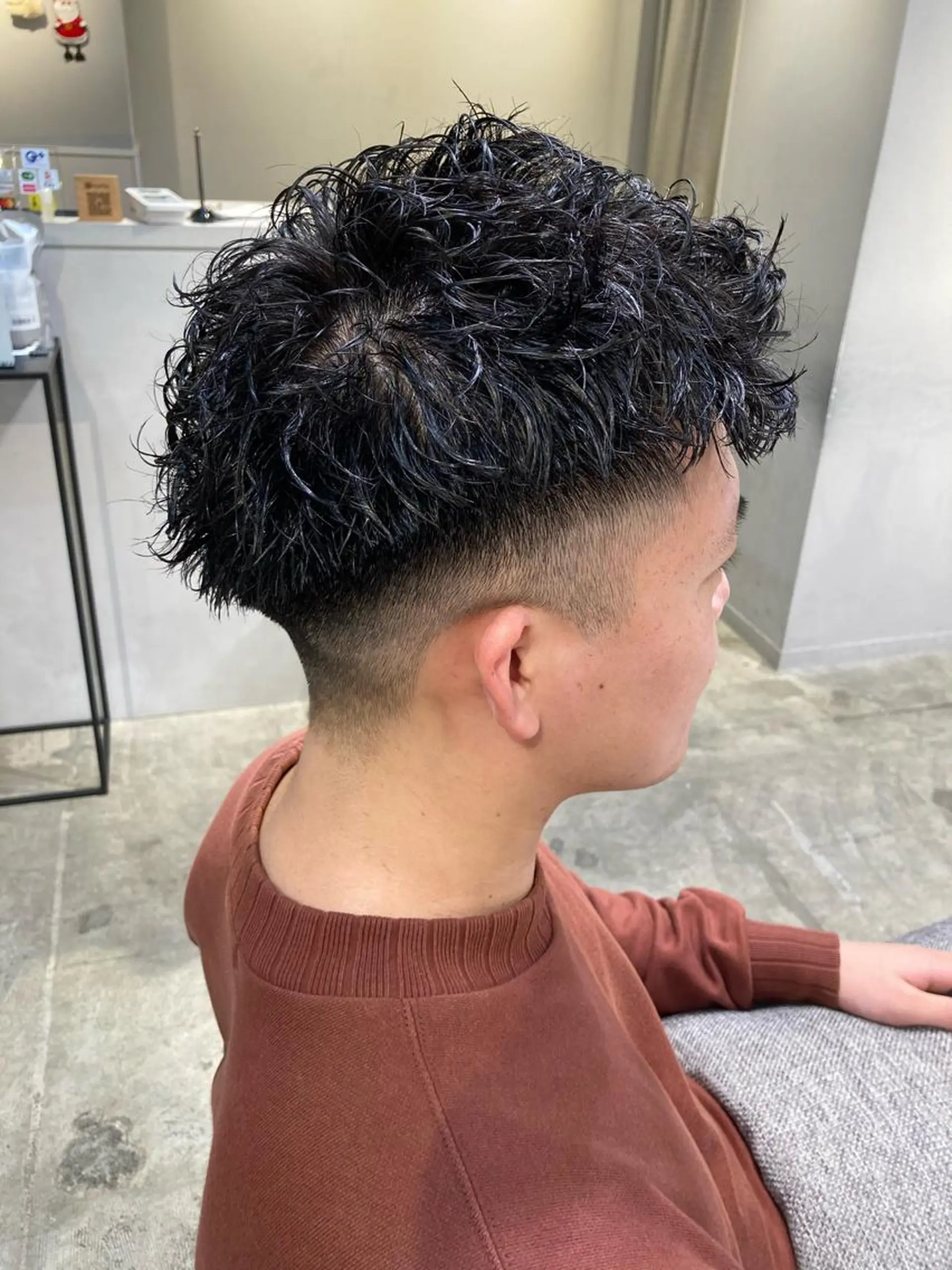 メンズ メンズパーマ 宮城 星のヘアスタイル