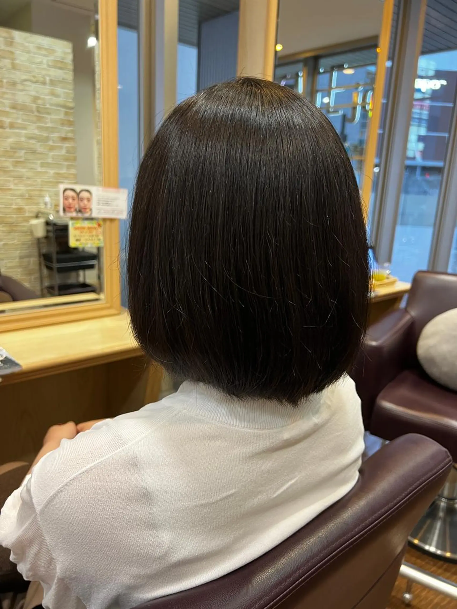 ミディアム 小林 光紗のヘアスタイル