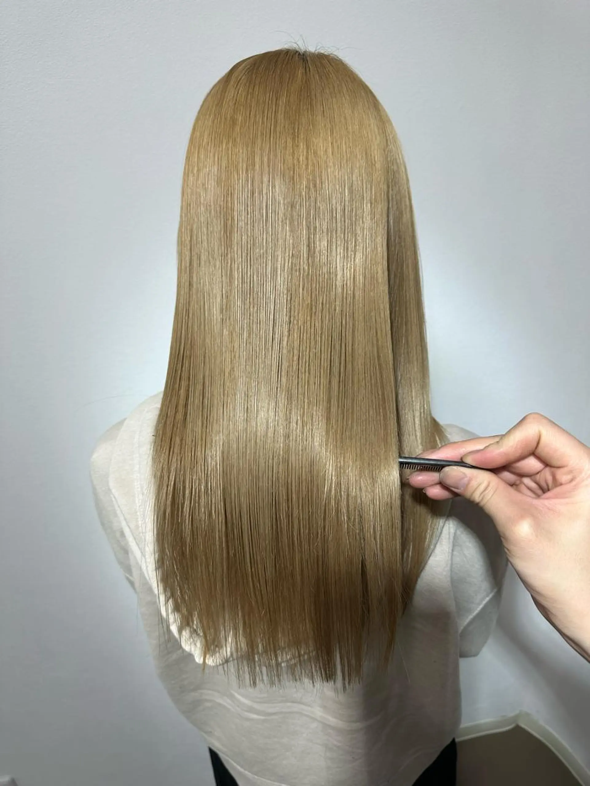 ロング カラー ブリーチ ケアブリーチ ダブルカラー イヤリングカラー ハイライトカラー 神戸ボブ✂️ ioe三宮/田 伸佳のヘアスタイル