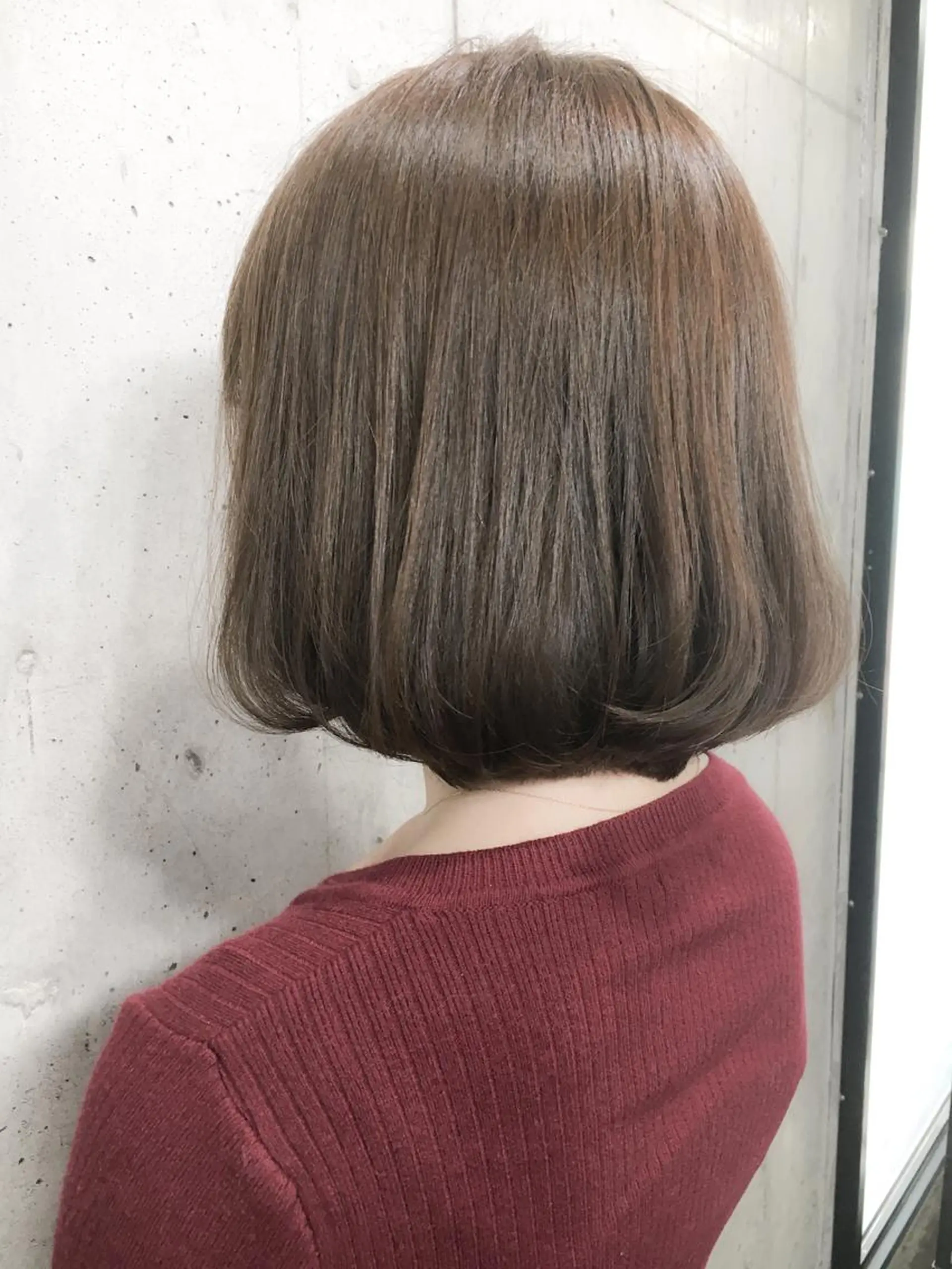 ミディアム カラー ベージュカラー ショコラベージュ ボブ 北條 優輝のヘアスタイル