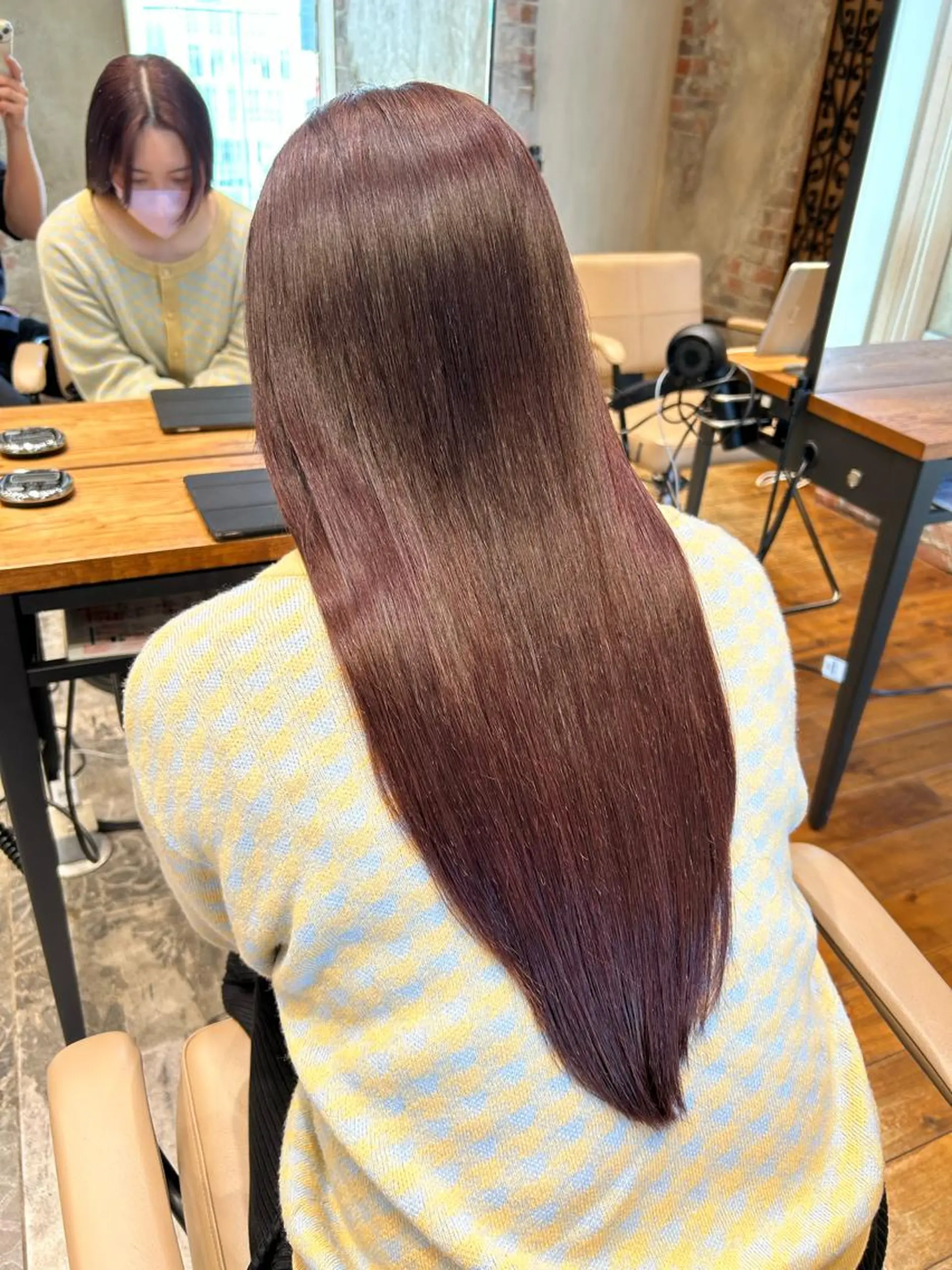 セミロング カラー パーマ ブリーチ ケアブリーチ ダブルカラー イヤリングカラー ハイライトカラー カット ヘアカラー 縮毛矯正 トリートメント 新宿✨顔周りカット 韓国ヘア/坂本亜裟海のヘアスタイル