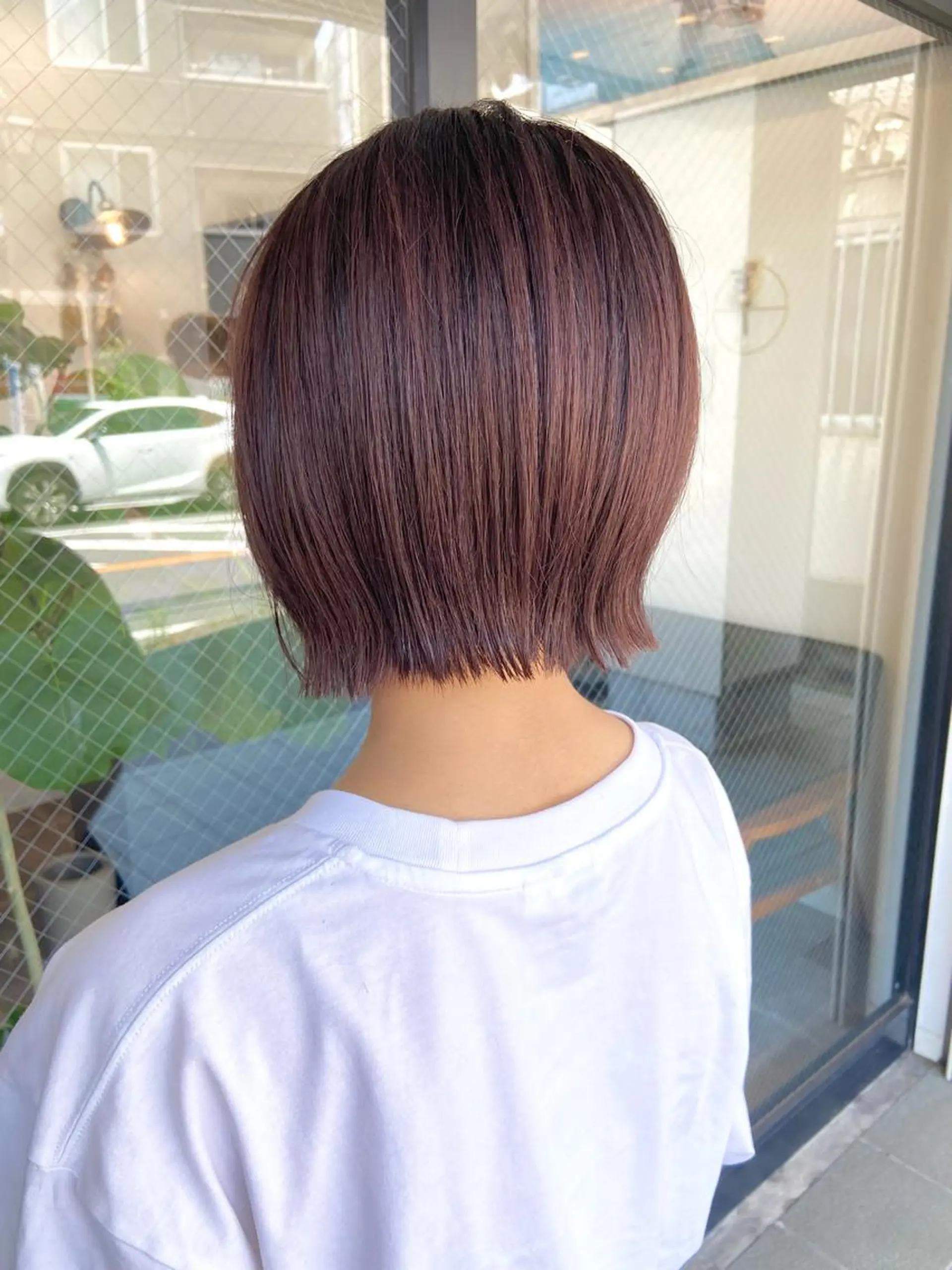 ショート ボブ 小顔カット 柏韓国ヘア 白石芽衣のヘアスタイル